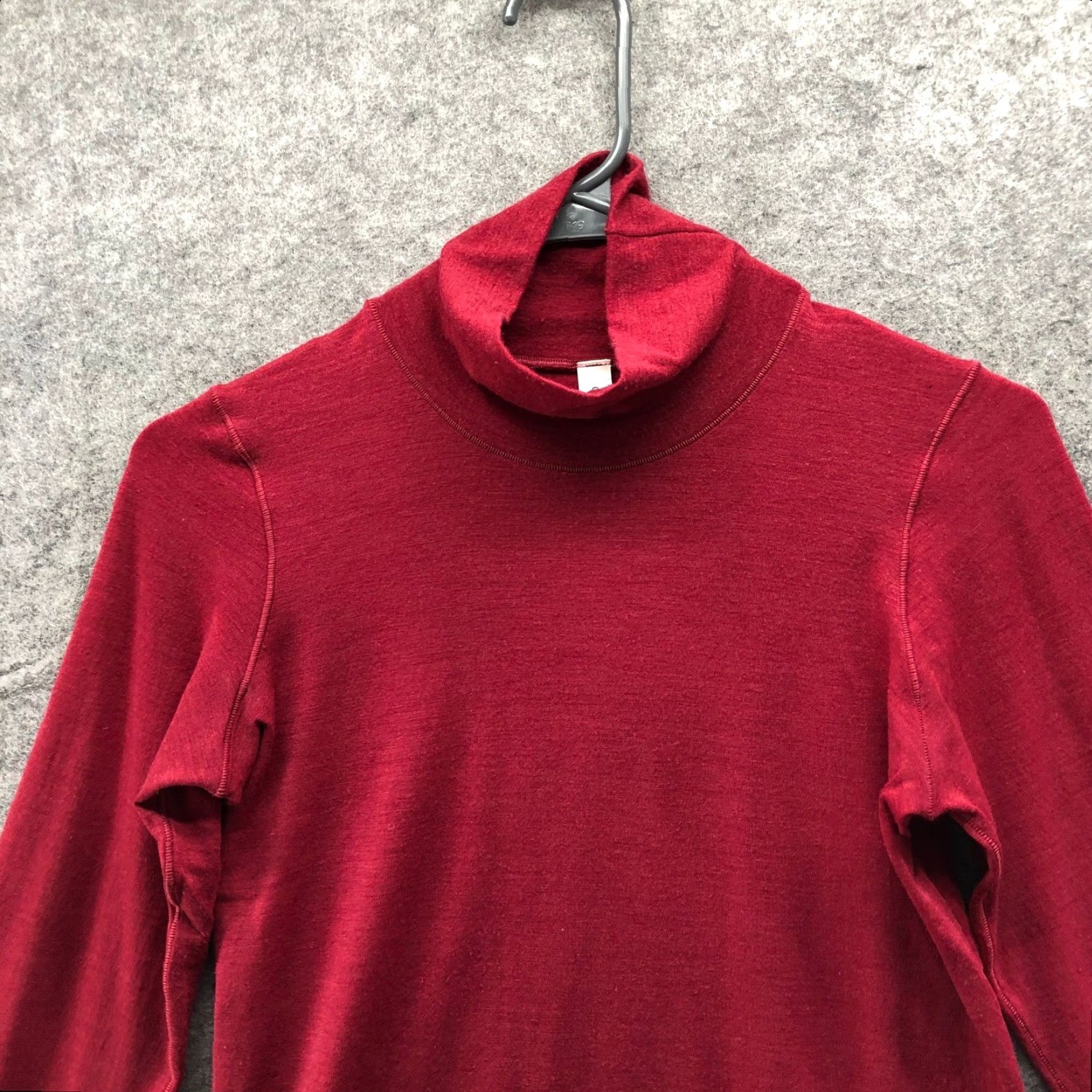 Athleta Athleta Foresthill Ascent Turtleneck Women M Red Solid Wool Nylon Spandex Seamless Long Sleeve Pullover Knit Sweater Size M / US 6-8 / IT 42-44 - 3 Thumbnail
