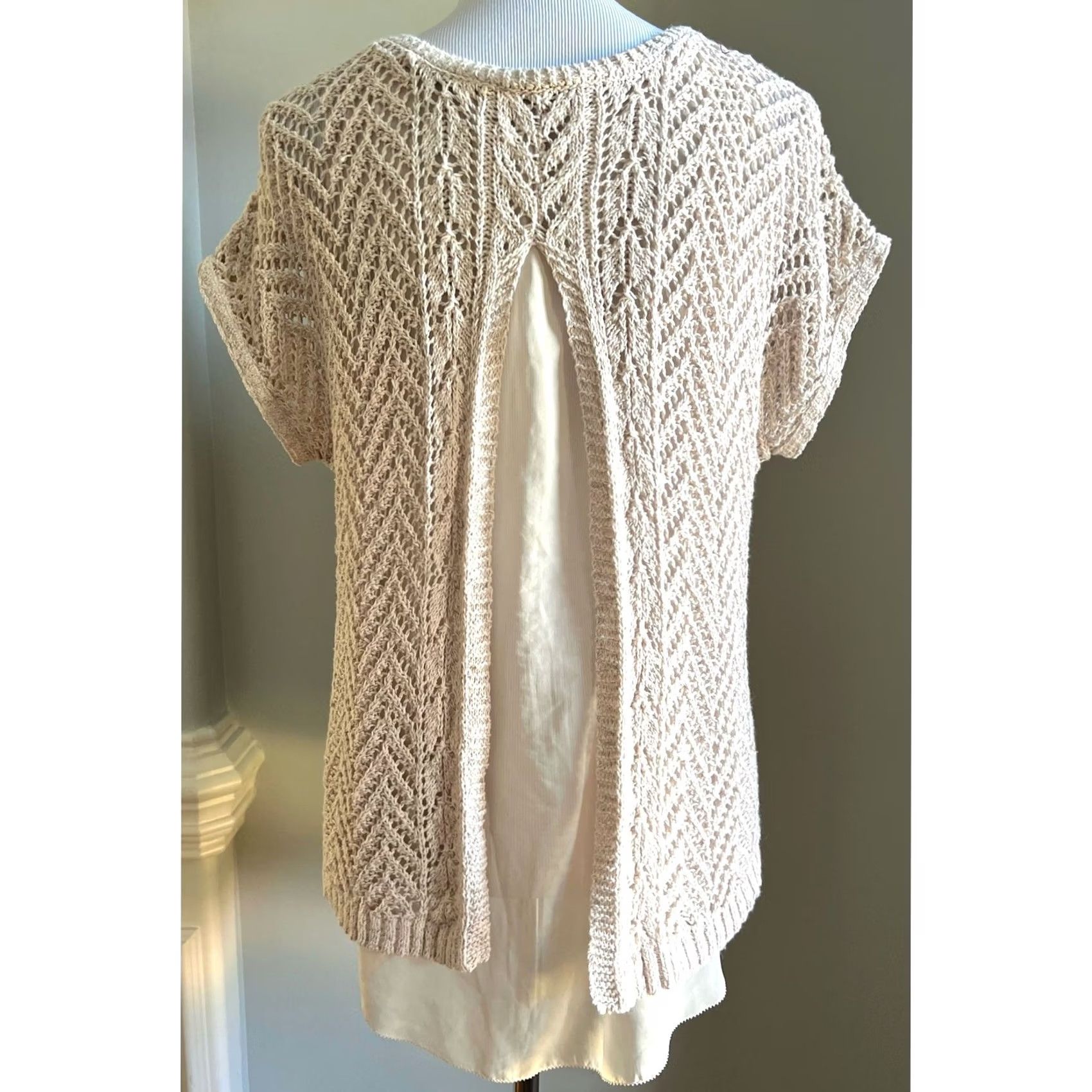 Lucky Brand Lucky Brand Crochet Open Weave Short Sleeve Layered Chiffon Cream Sz S Shirt Womens Pullover Open Knit Sweater Fashion Top Beige/Creme Size S / US 4 / IT 40 - 3 Thumbnail