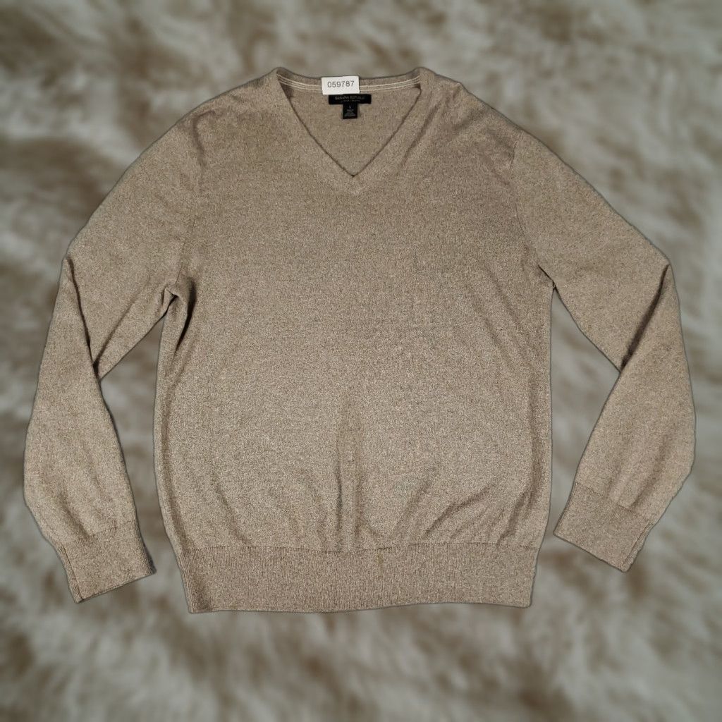 Banana Republic Banana Republic Sweater Mens Large Beige Cashmere Silk Cotton V-Neck Pullover Regular Fit Size US L / EU 52-54 / 3 - 1 Thumbnail