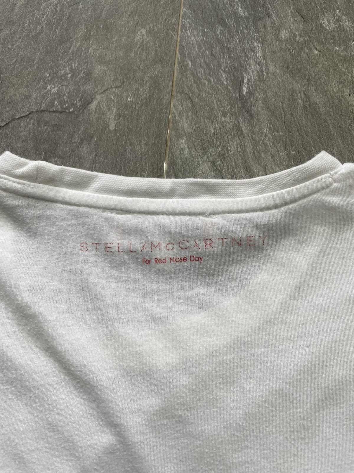 Stella McCartney Stella McCartney Tee White Comic Relief Red Nose Day Size US XS / EU 42 / 0 - 5 Thumbnail