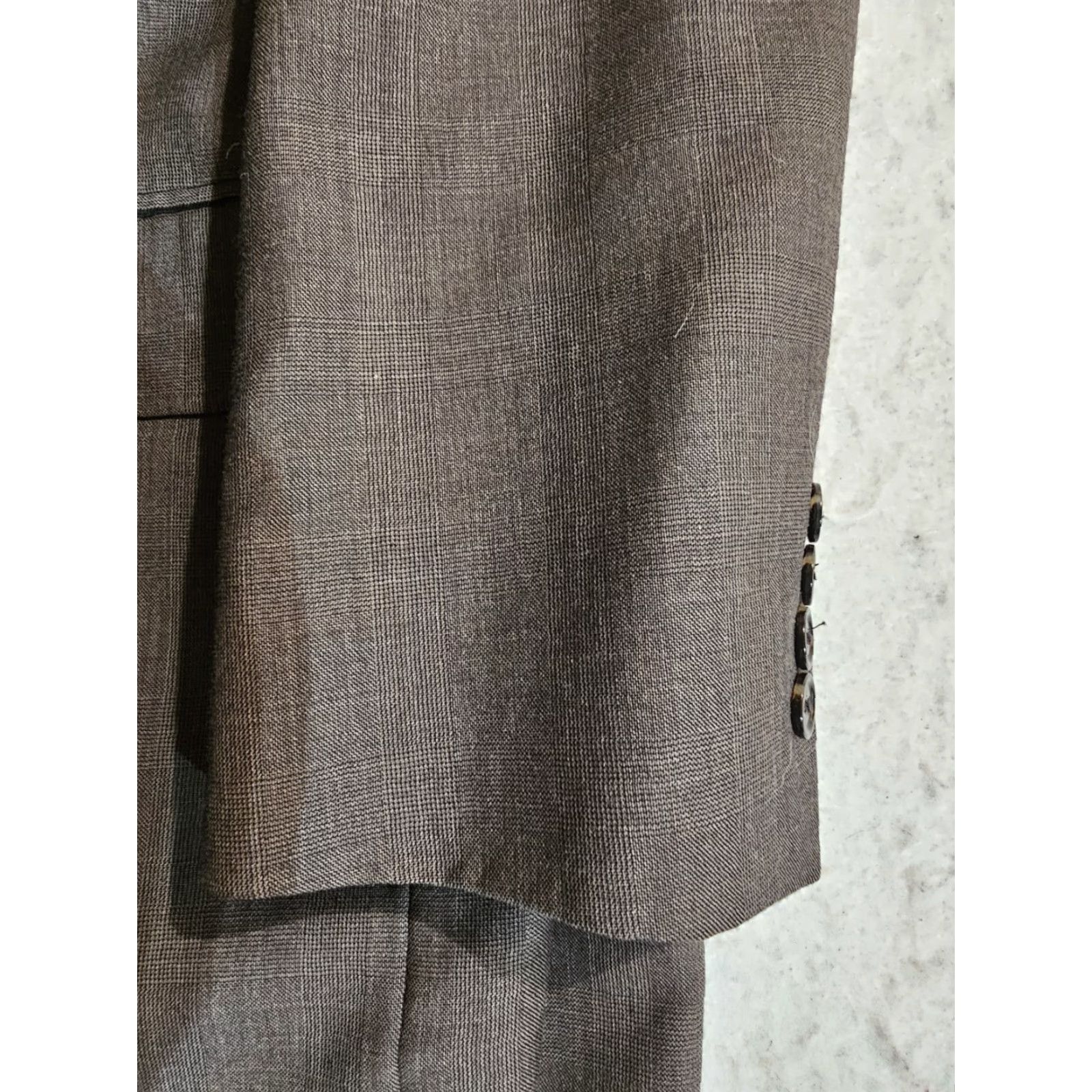 Jos. A. Bank Jos A Bank Signature Collection Suit Mens 2pc 100% Wool 43R 36x30 Brown/Grey Size 46R - 6 Thumbnail