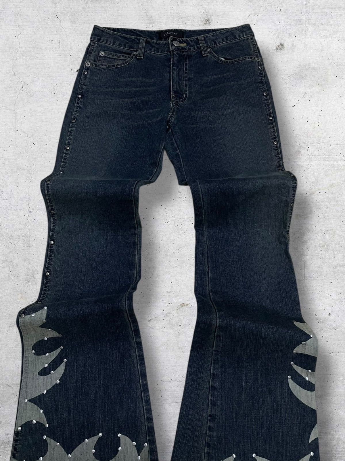 Tornado Mart VINTAGE ORIRIN JAPAN DESIGNER FLARED FASHION FORWARD DENIM Size US 26 / EU 42 - 4 Thumbnail