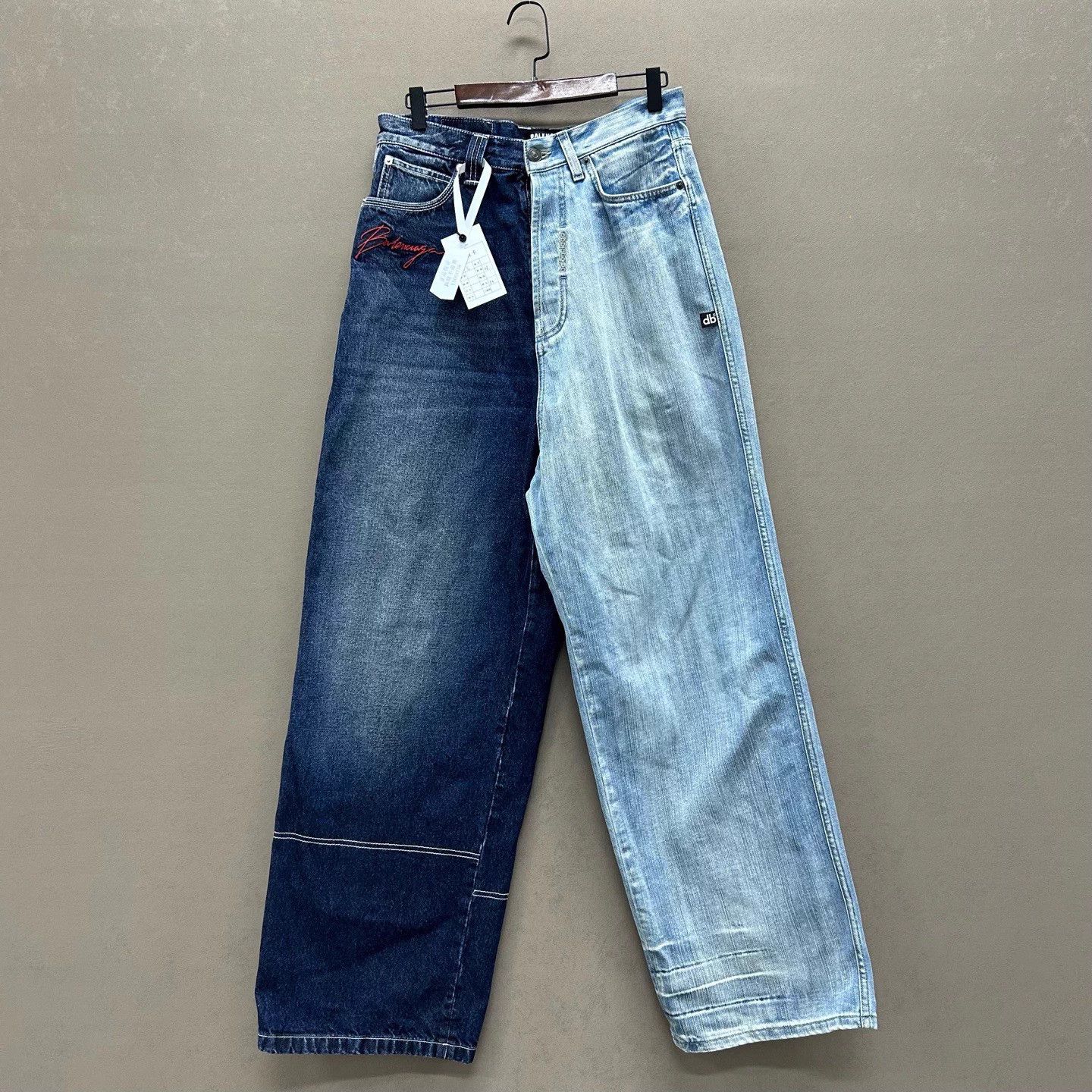 Balenciaga Balenciaga colorblocked denim jeans Size S Size US 30 / EU 46 - 1 Thumbnail