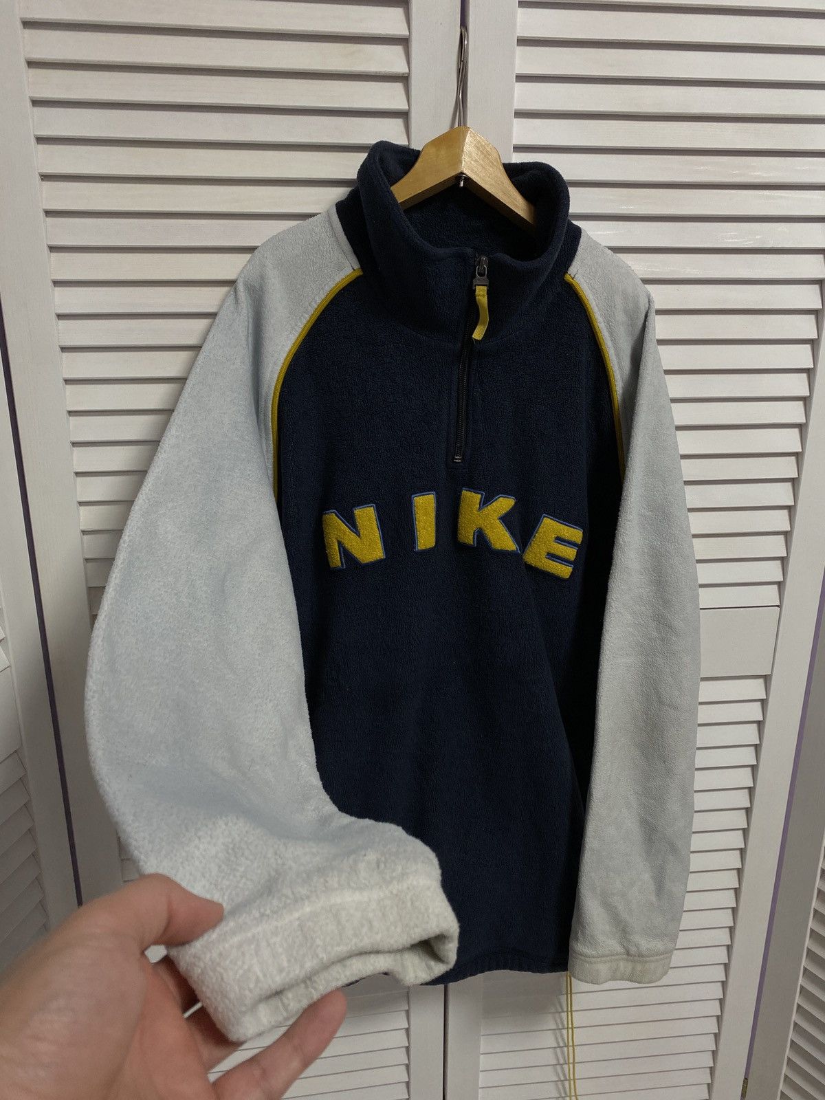 Nike × Vintage Vintage Fleece Sweater NIKE Big Knit Logo Sherpa style Size US L / EU 52-54 / 3 - 2 Thumbnail