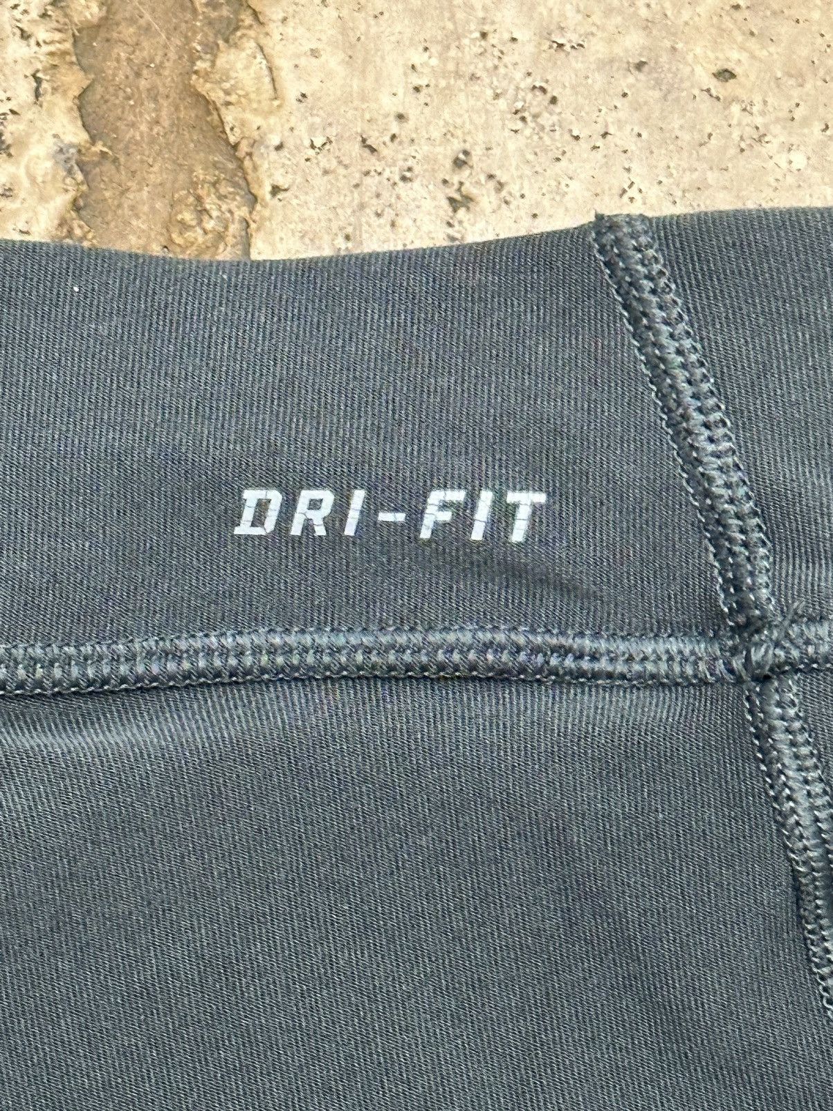 Nike Nike Just Do It Women’s Running Capri Pants Stretch Athletic Size 26" / US 2 / IT 38 - 7 Thumbnail