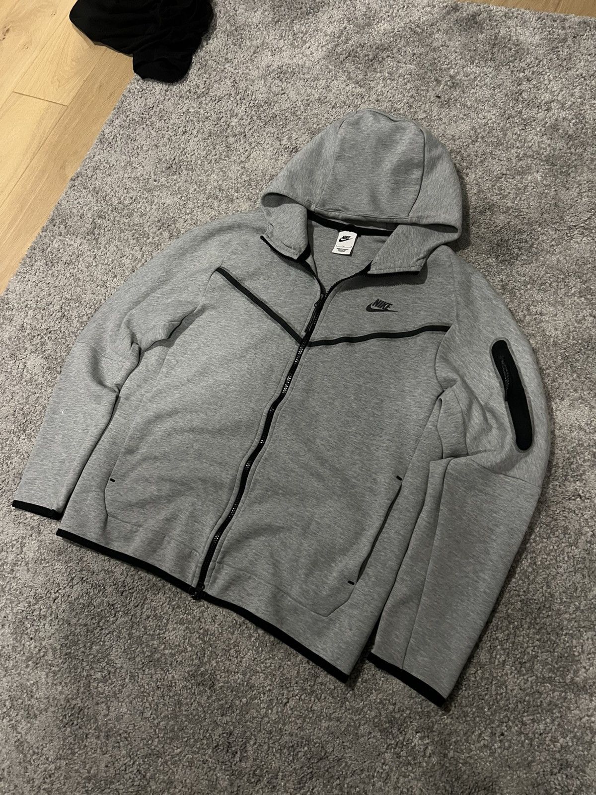 Nike Nike Tech Fleece gray hoodie zip Size US L / EU 52-54 / 3 - 2 Thumbnail