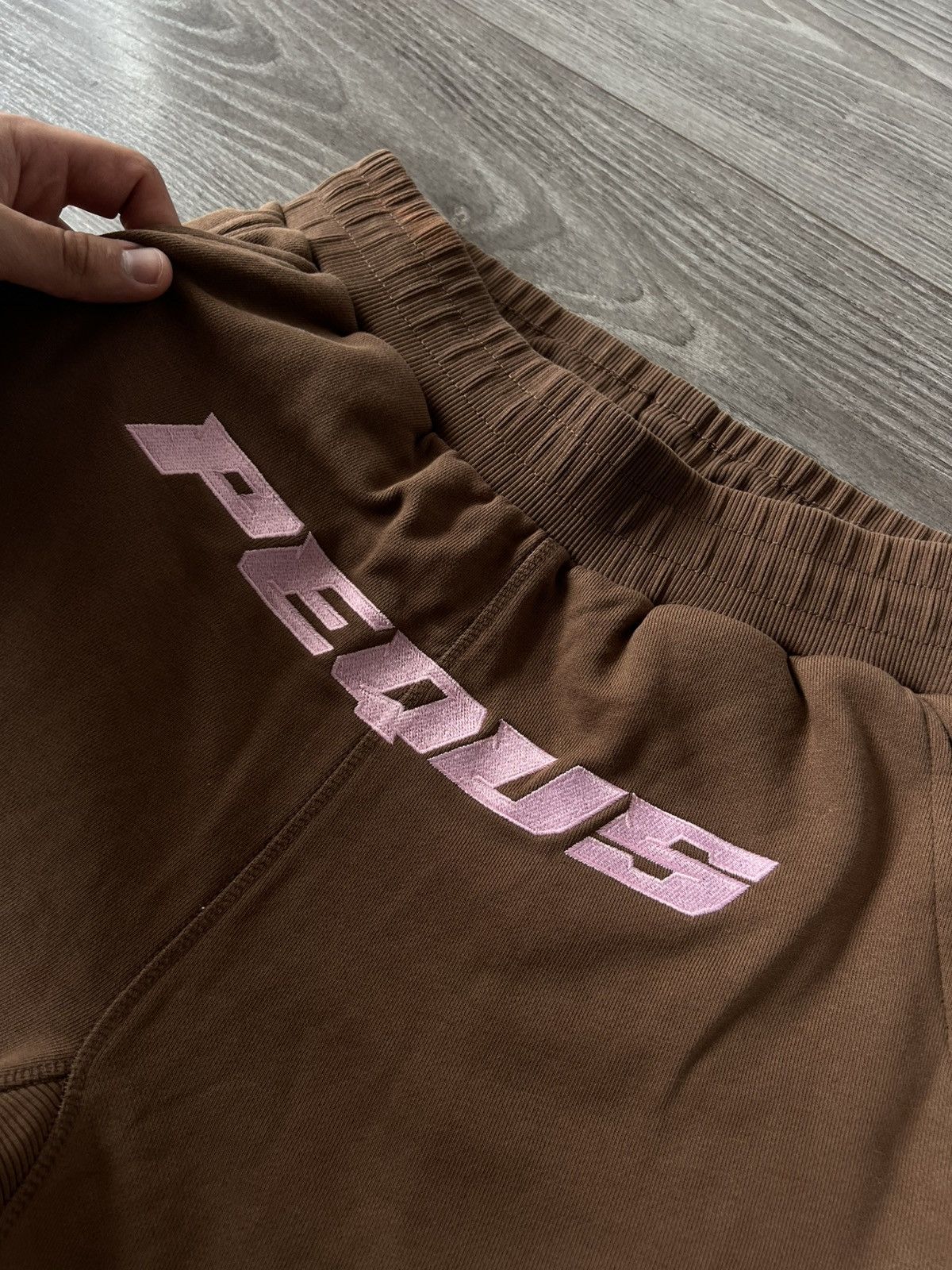 Designer ‼️Rare Designer Peques Big Knit Logo Pink Flex Shorts‼️ Size US 32 / EU 48 - 6 Thumbnail