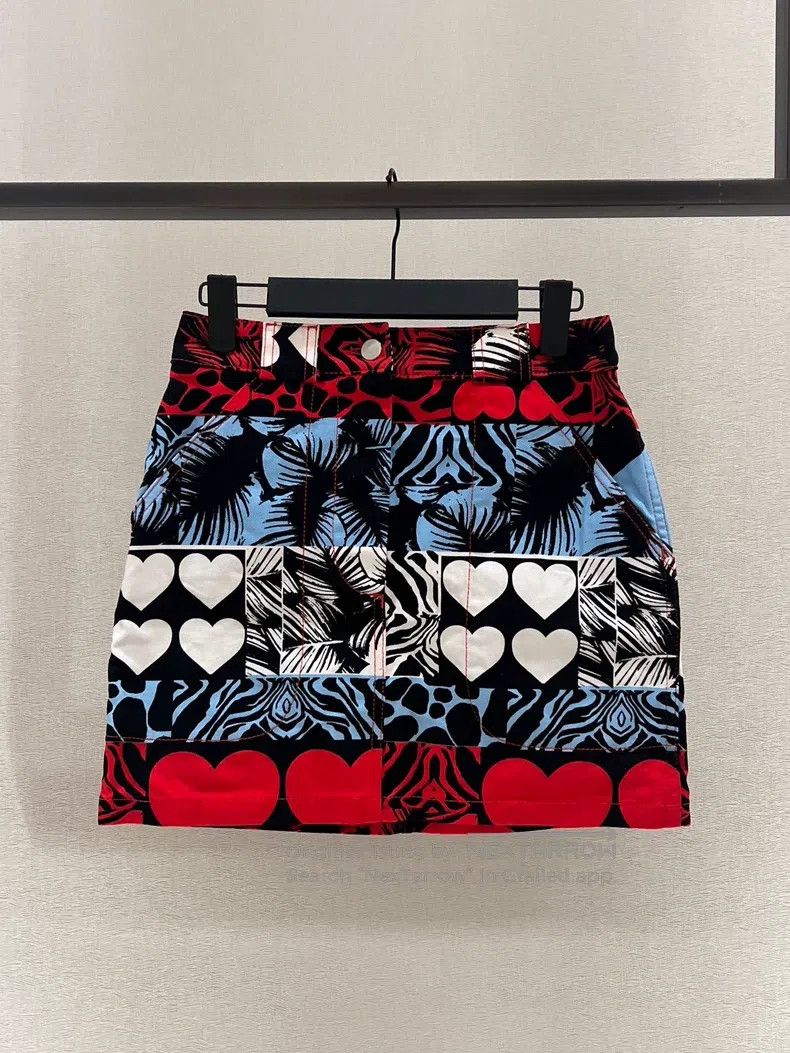 Hermes Spring/Summer love heart half-skirt