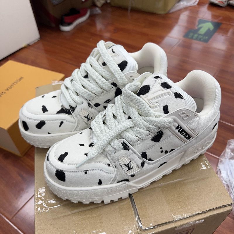 Louis Vuitton Louis Vuitton Trainer Maxi 2025 Sneakers 0079 Size US 8.5 / EU 41-42 - 1 Thumbnail