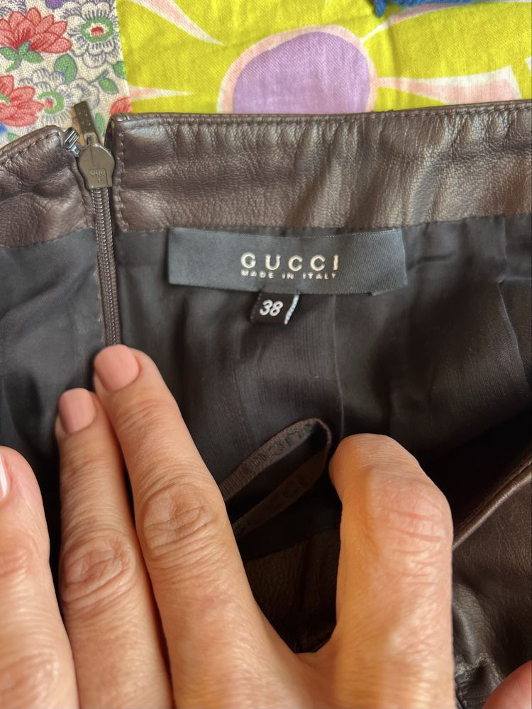 Gucci Gucci Vintage Leather Skirt Silk Lining Size 26" / US 2 / IT 38 - 2 Thumbnail