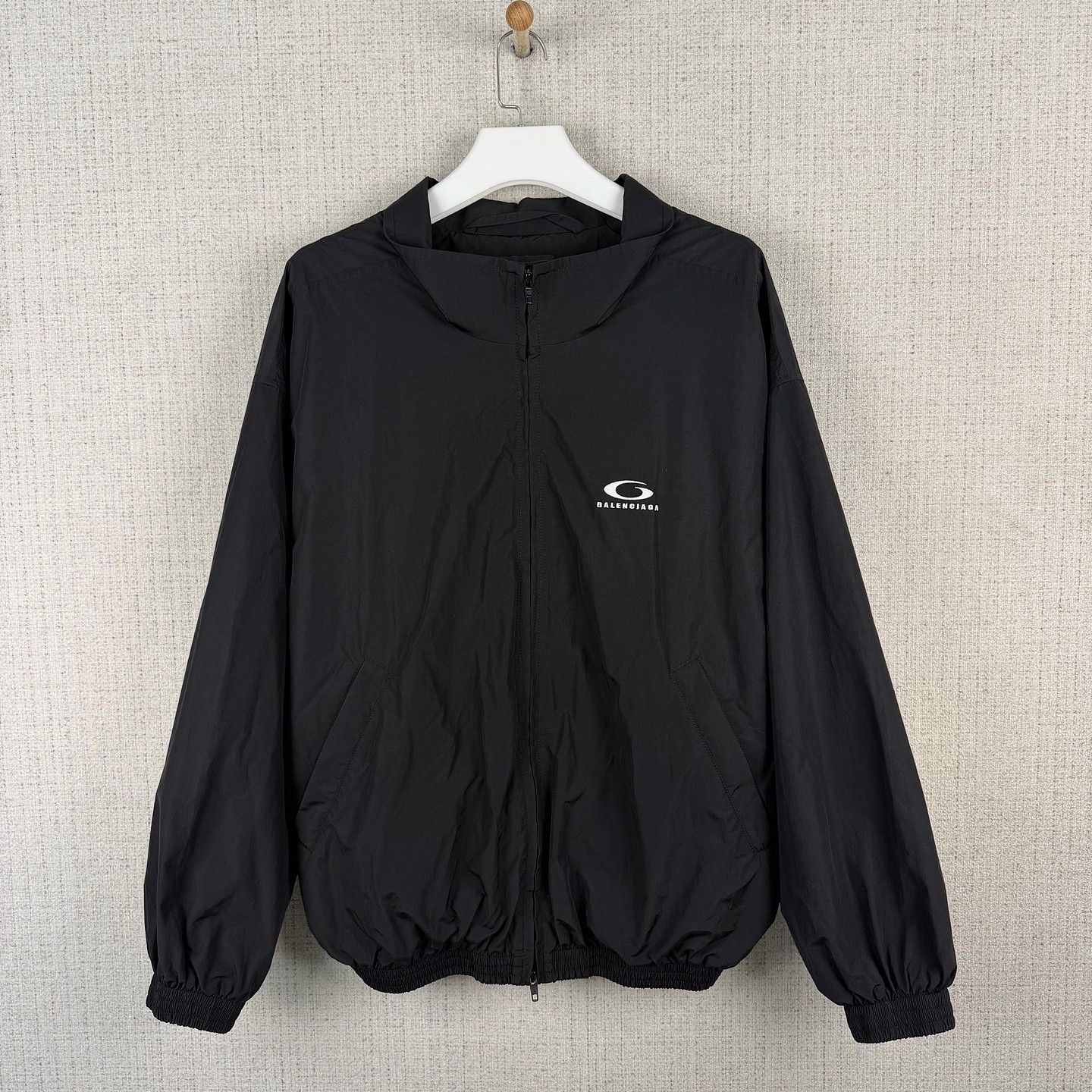 Balenciaga Balenciaga Logo Zip Jacket Size 36 Size XS / US 0-2 / IT 36-38 - 1 Thumbnail
