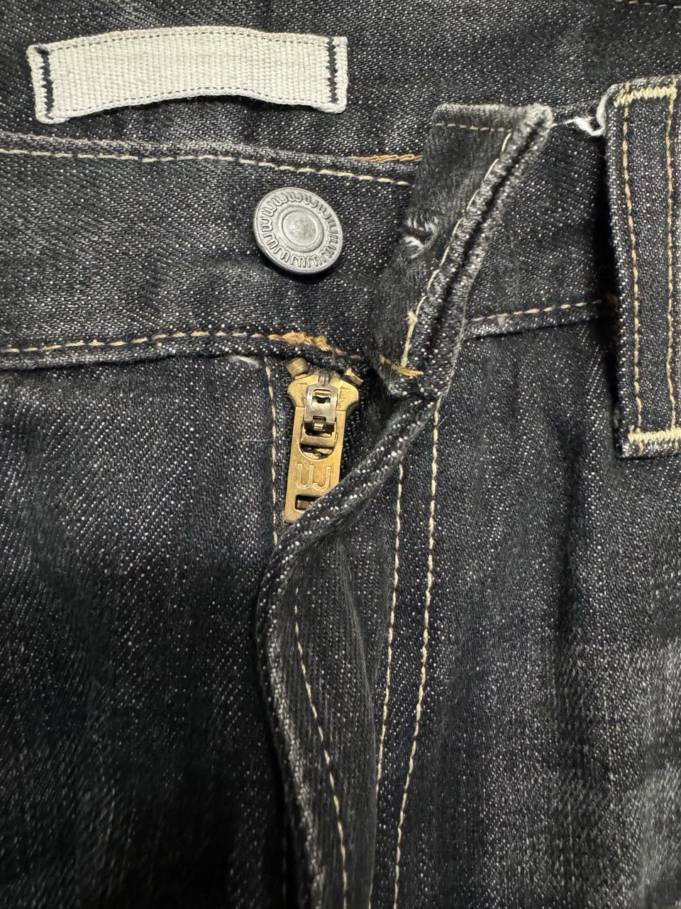 Uniqlo INSANE 90s Style Uniqlo Rusty Mudwash Distressed Denim Jean Size US 32 / EU 48 - 10 Thumbnail