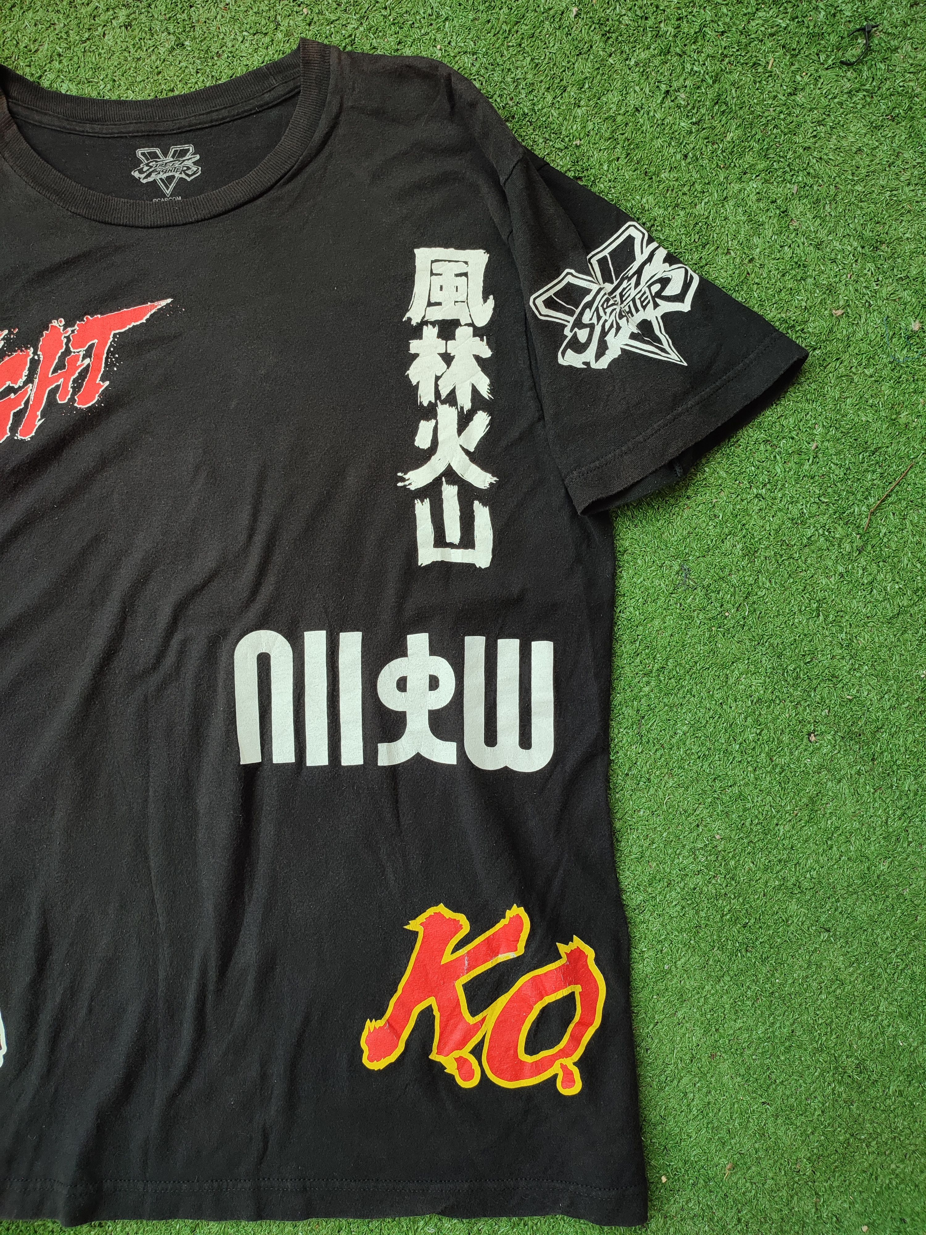 Street Fighter Vintage Street Fighter Sun Faded Tees Size US L / EU 52-54 / 3 - 3 Thumbnail