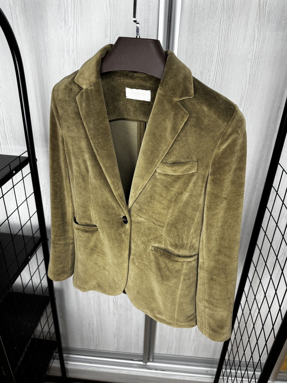 Circolo 1901 Circolo 1901 khaki green one button velvet velour blazer Size S / US 4 / IT 40 - 6 Thumbnail