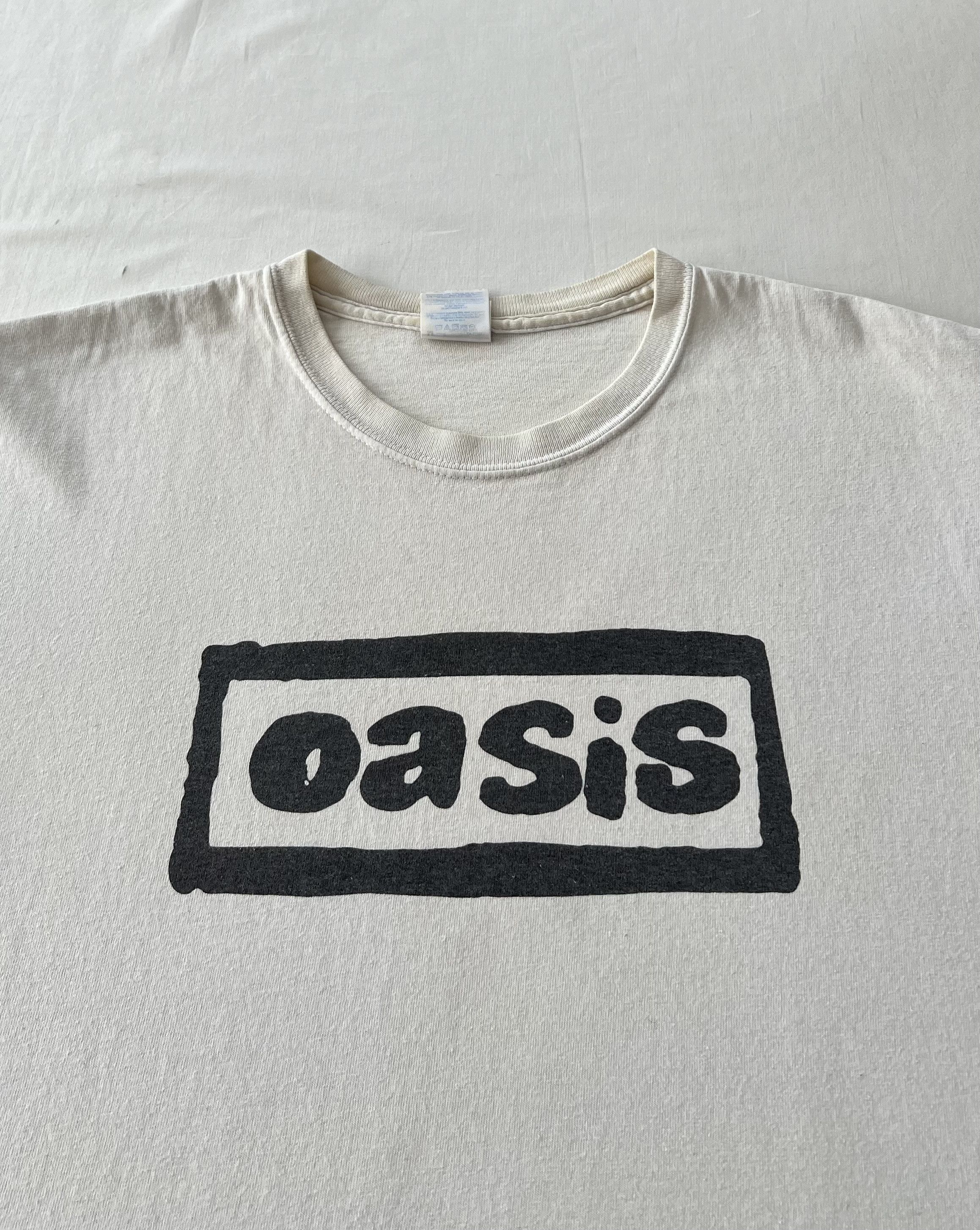 Band Tees Vintage 2000s Oasis Britpop White T-shirt Size US M / EU 48-50 / 2 - 3 Thumbnail