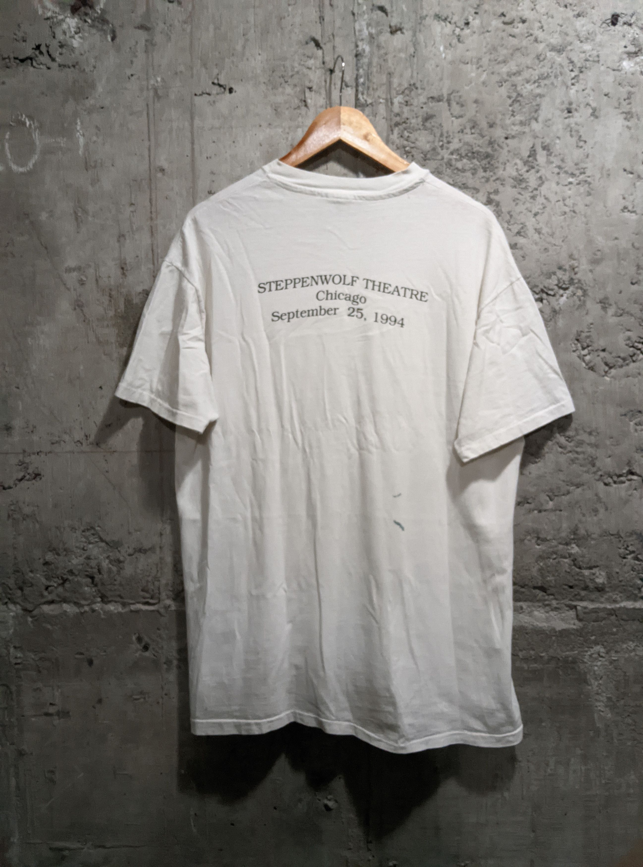 Vintage Vintage 1994 clockwork orange teather show t shirt Size US XL / EU 56 / 4 - 2 Thumbnail