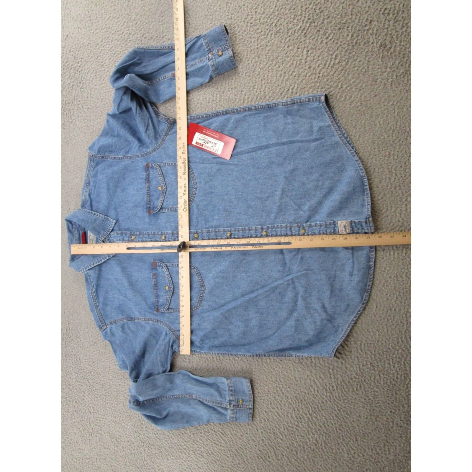 Levi's VINTAGE Levi's Signature Stretch Blue Denim Western Shirt Mens L Casual Workwear Western Mens Blue Denim Shirt Size L Size US L / EU 52-54 / 3 - 5 Thumbnail