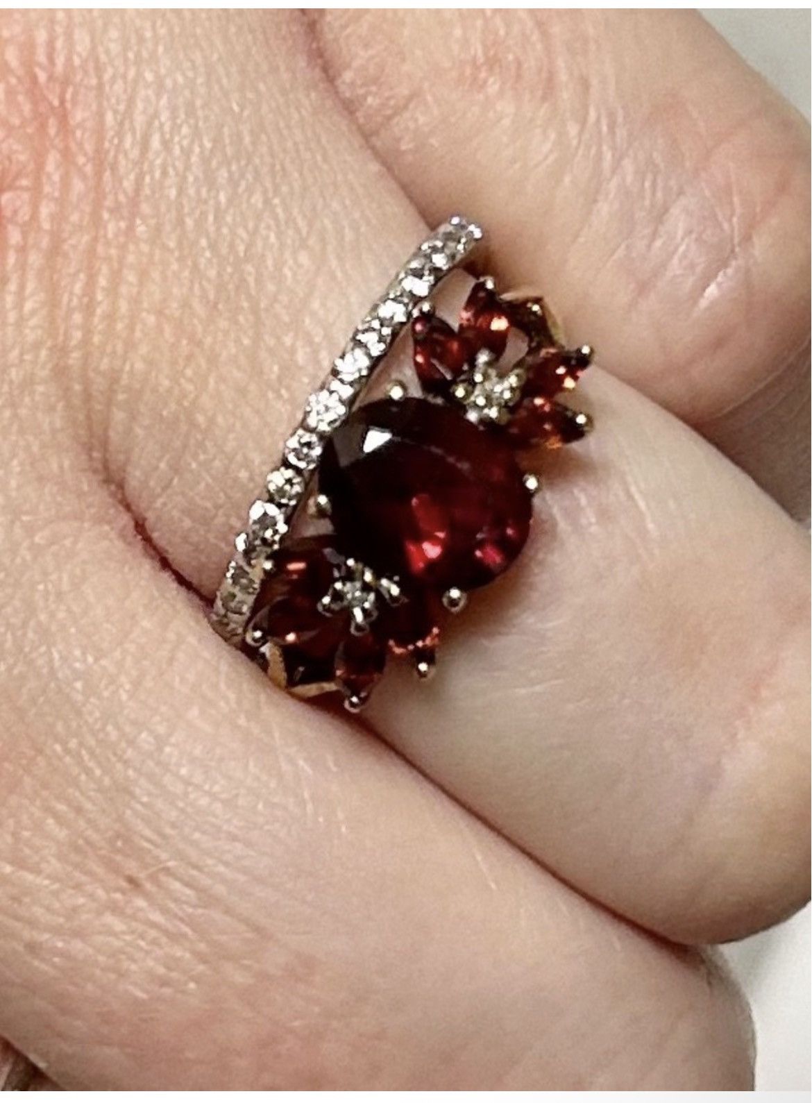 Other Authentic Vintage 14kt Yellow Gold Garnet and Diamond Ring Size ONE SIZE - 1 Thumbnail