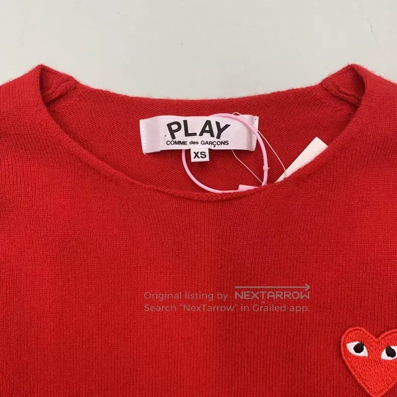 Comme des Garcons Comme Des Garcons PLAY series red heart sweater, XS size. Size XS / US 0-2 / IT 36-38 - 2 Thumbnail