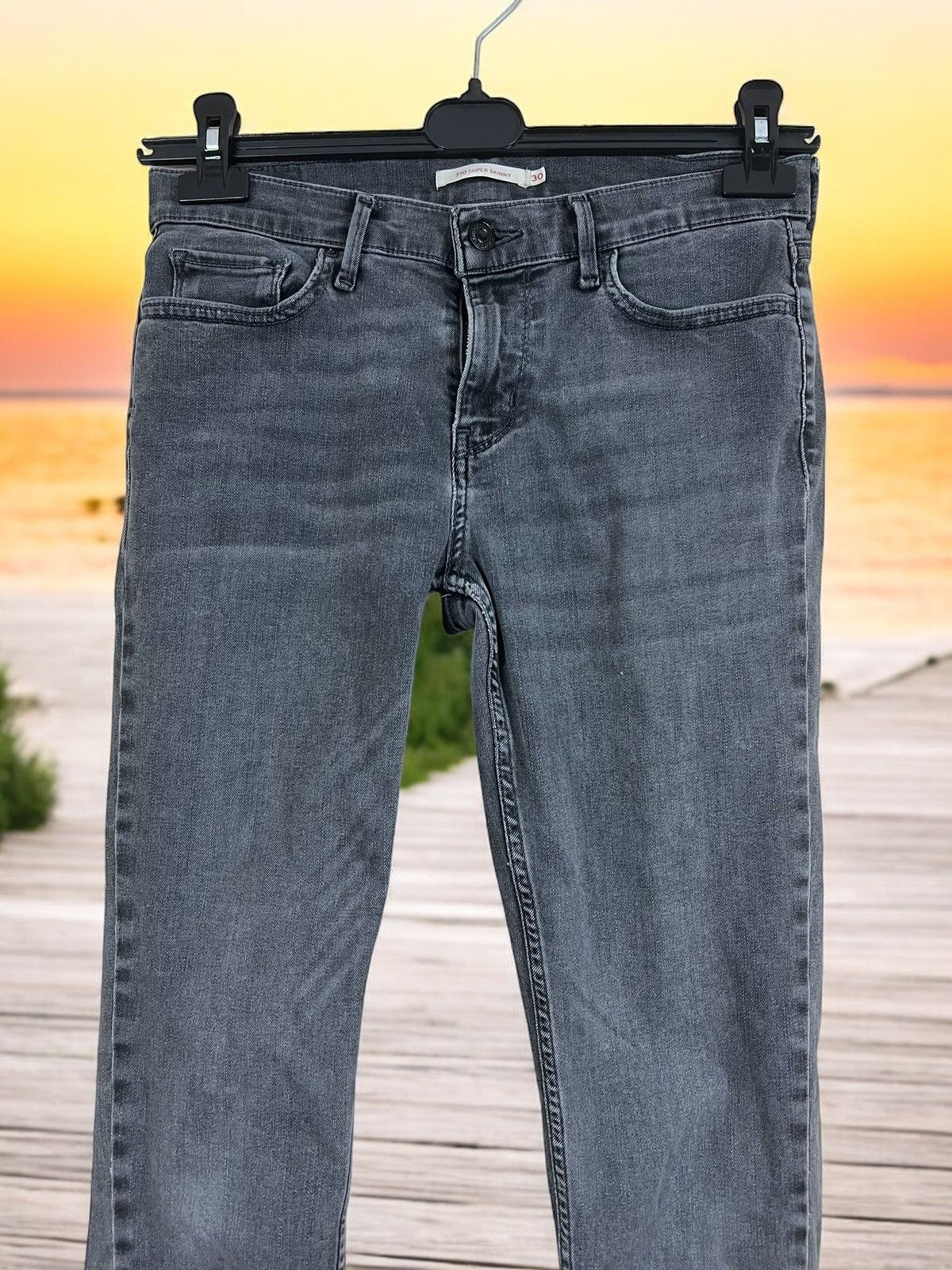 Levi's Levi’s 710 super skinny jeans size W30 L32 Size 30" / US 8 / IT 44 - 2 Thumbnail