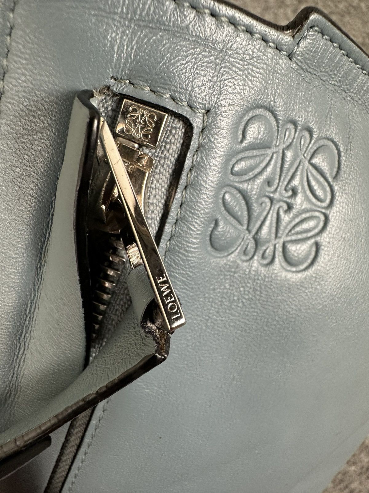 Loewe Loewe - T Pouch Leather Clutch Bag - Blue Size ONE SIZE - 12 Thumbnail