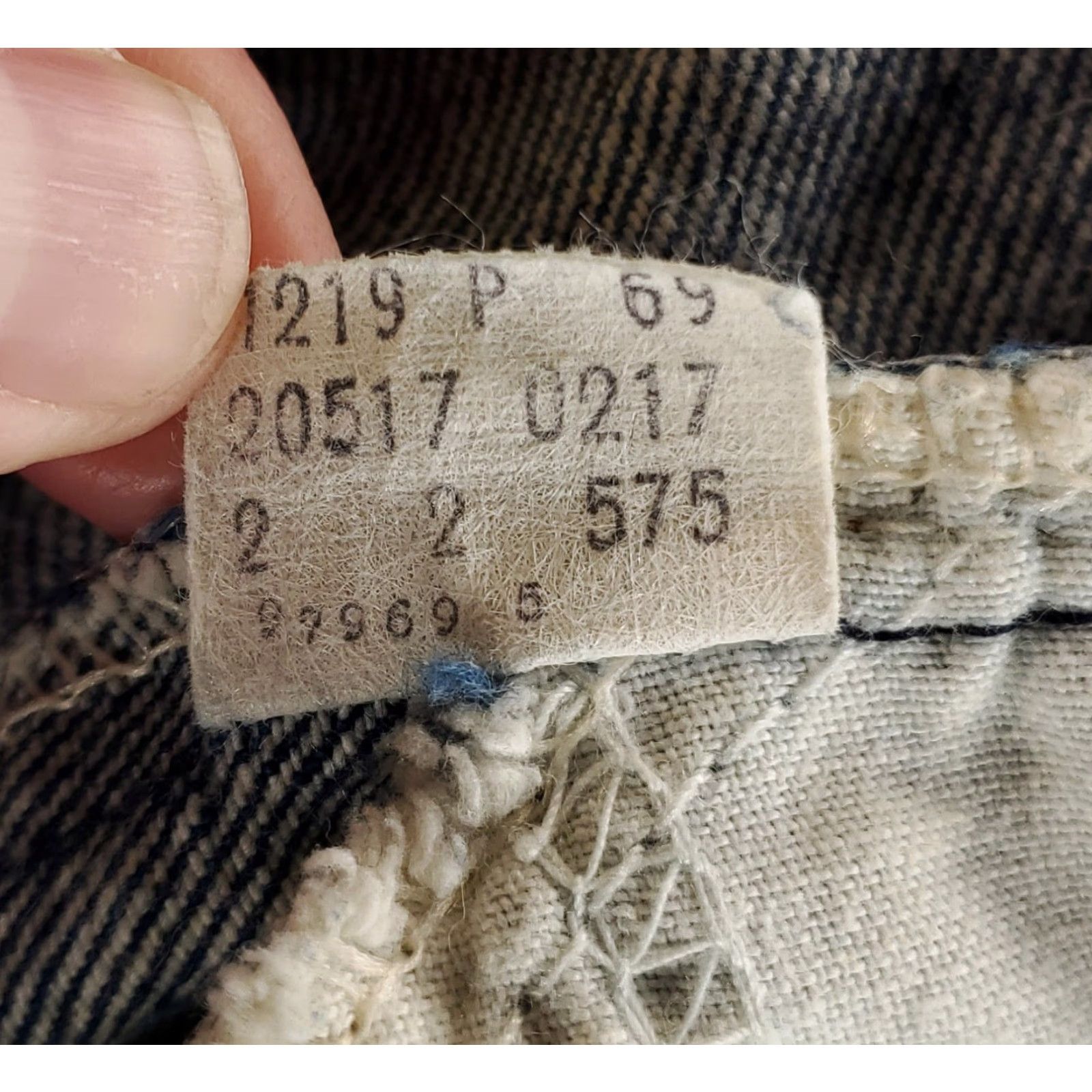 Levi's VINTAGE Levi's 517 Bootcut Jeans Blue Orange Tab Mens 38x30 38x29 Actual Mens Size US 38 / EU 54 - 6 Thumbnail