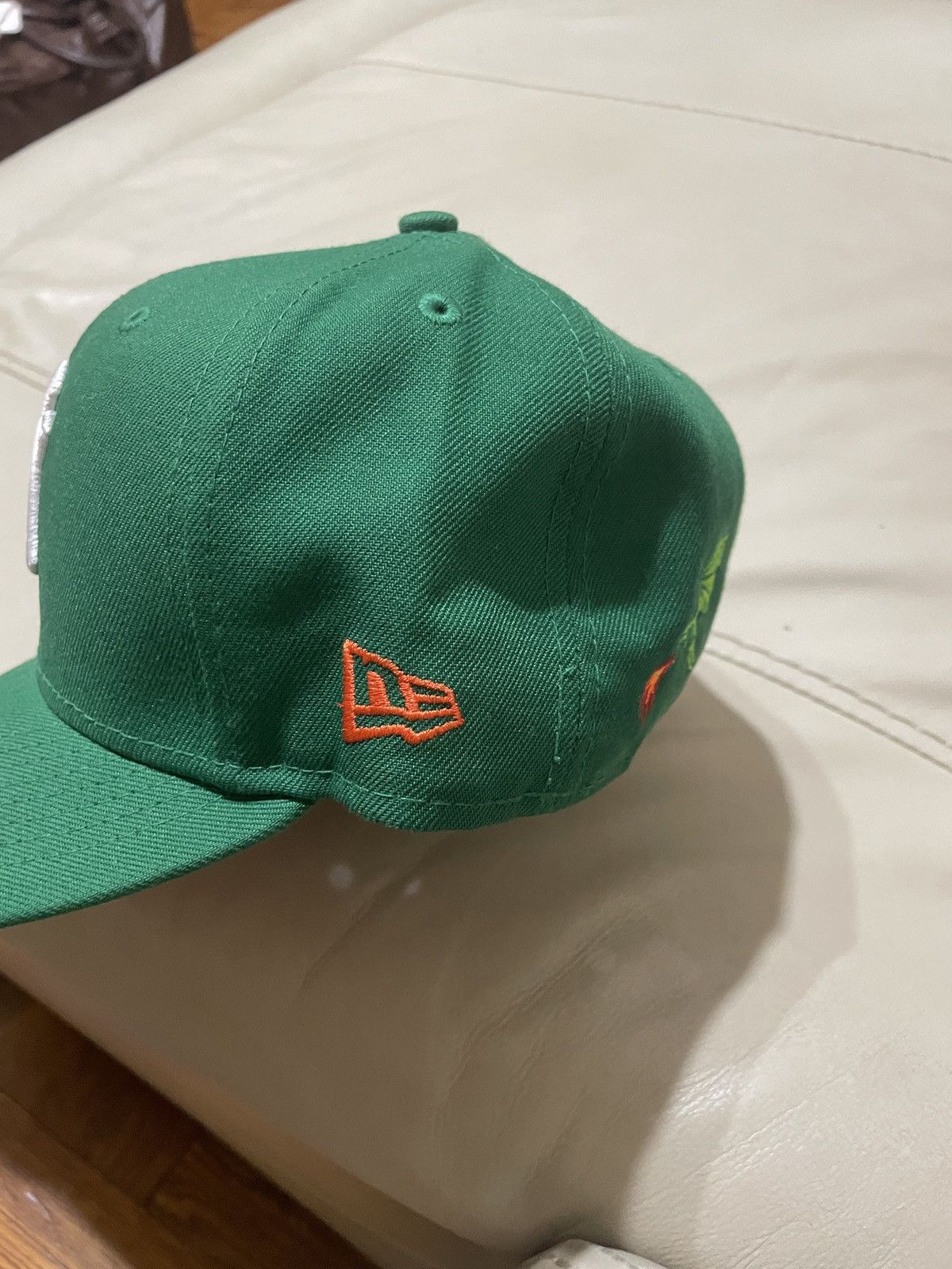 New Era New York Yankees Green World Champions Hat 7 1/2 Size ONE SIZE - 2 Thumbnail