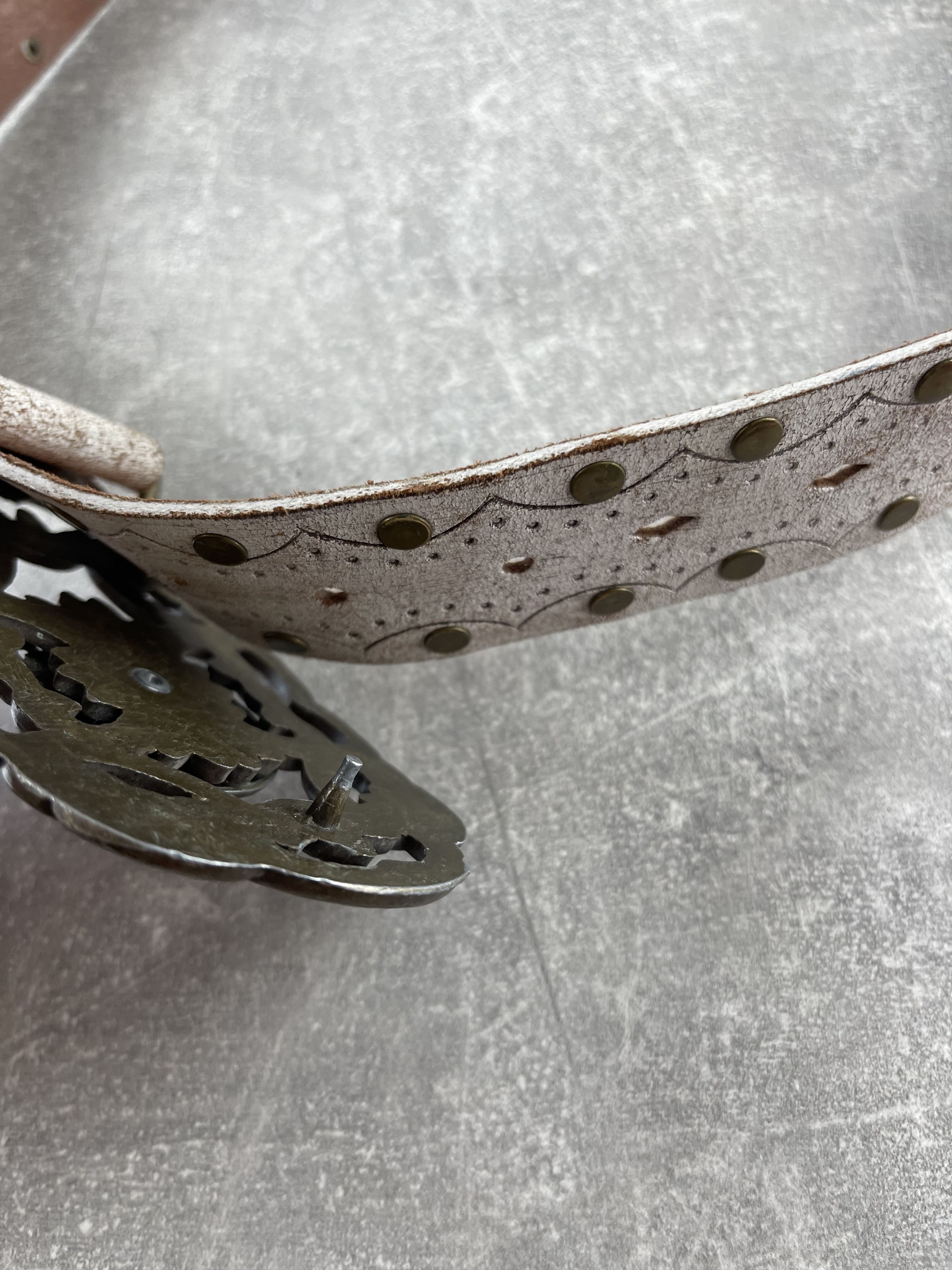 Seditionaries Y2K vintage faded leather belt big metal buckle Size ONE SIZE - 2 Thumbnail