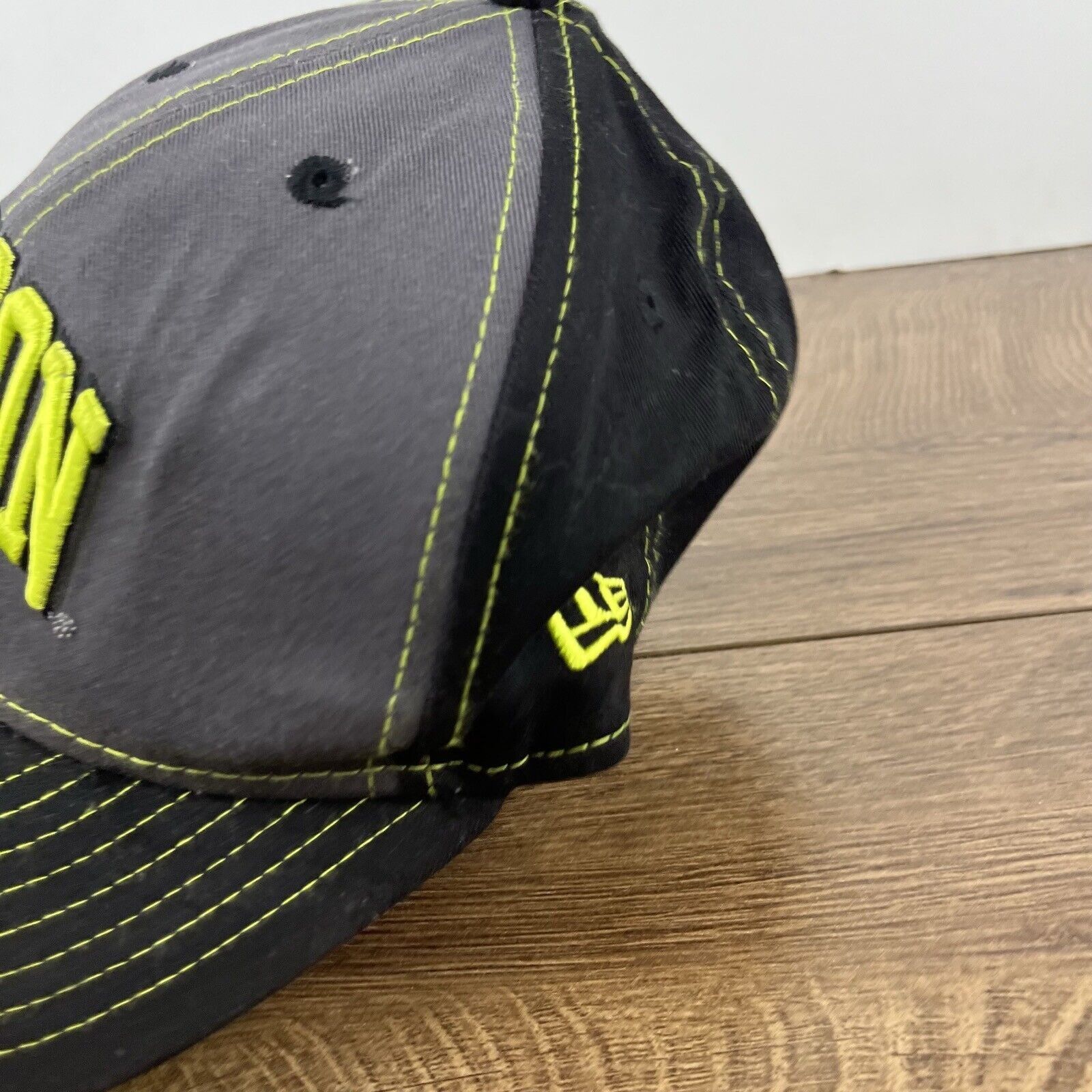 New Era Oregon Ducks Gray Hat New Era 9FIFTY Snapback Hat Adjustable Size ONE SIZE - 8 Thumbnail