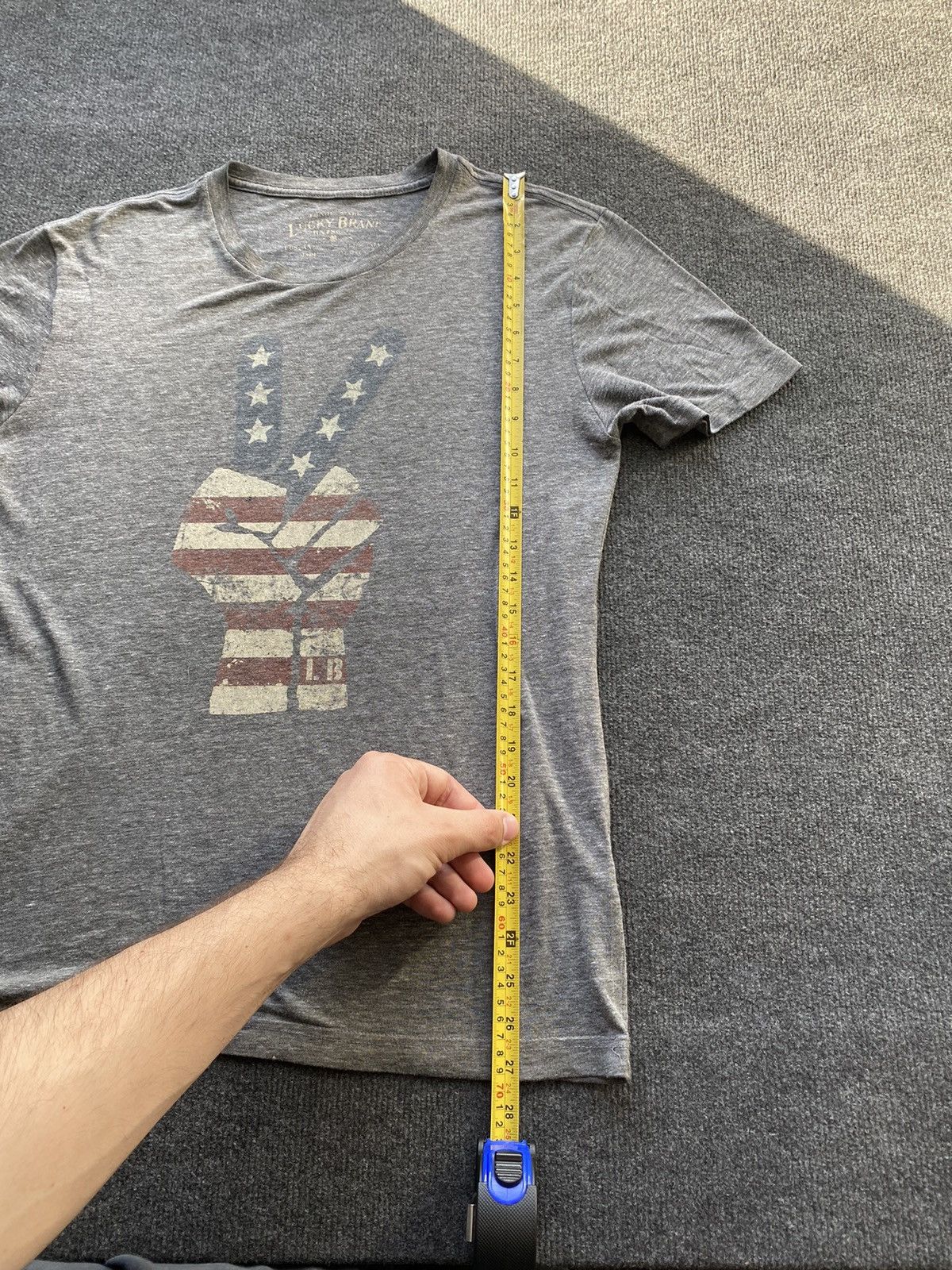 Lucky Brand 🔥Cowboy Western Vntg Lucky Brand tee gray mens s finger logo Size US S / EU 44-46 / 1 - 7 Thumbnail