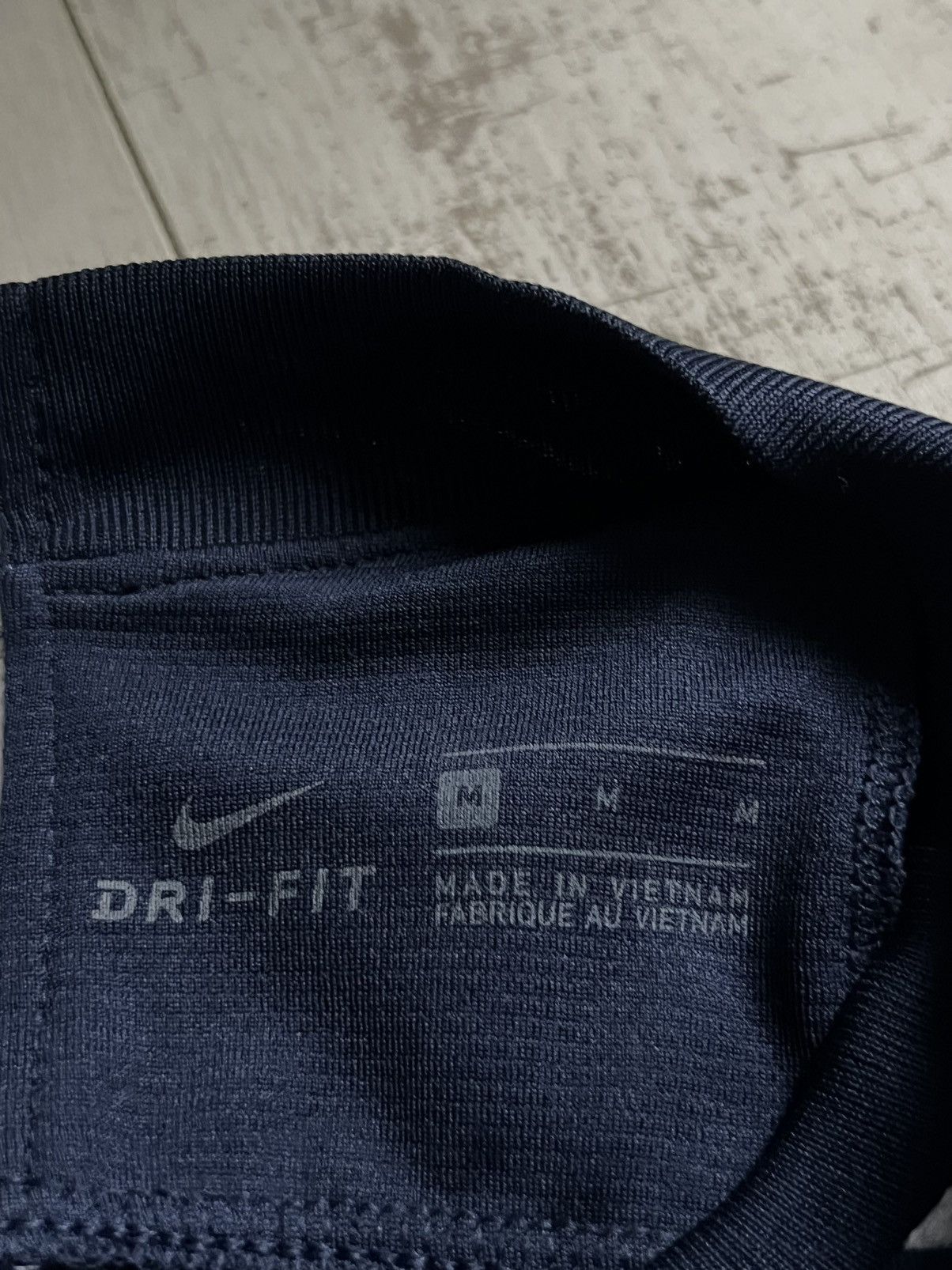Nike Nike Southend United 2019/2020 Football Shirt #44 Howard Size US M / EU 48-50 / 2 - 13 Thumbnail