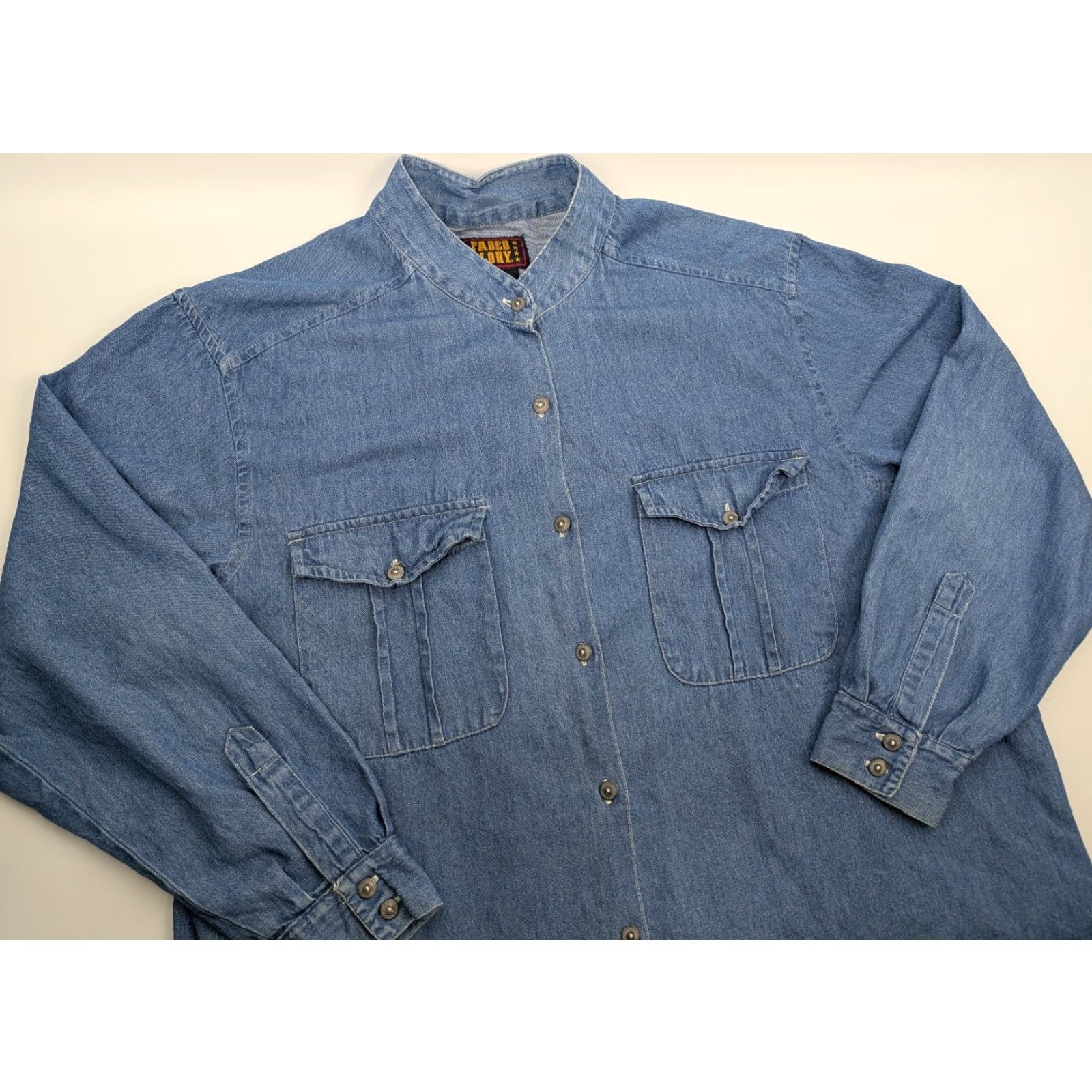 Faded Glory VTG Faded Glory Denim Chambray Band Collar Long Sleeve Button Shirt Women's 20W Denim Shirt Color Blue Size 20W Buttons Button-Up 100% Cotton Mens? Size 3XL / US 20-22 - 2 Thumbnail