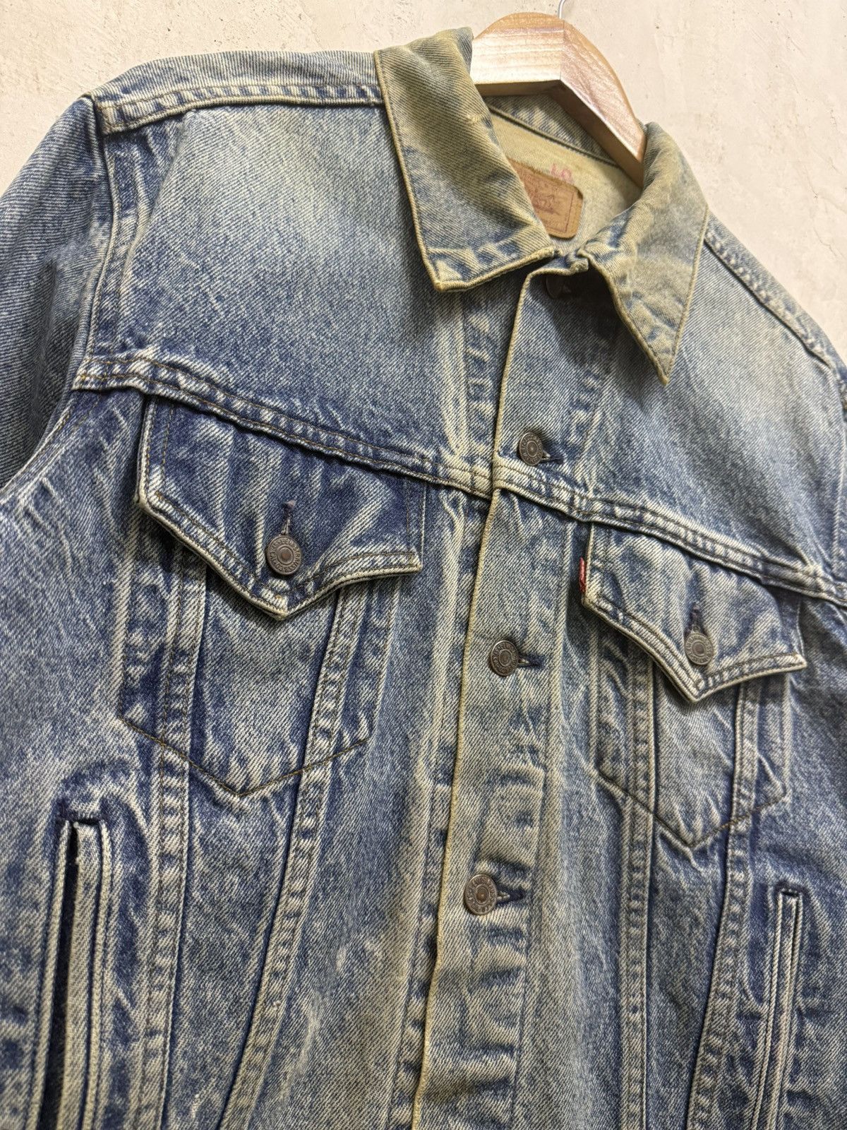 Levi's Vintage Levis Men’s 70506-0216 Denim Trucker Jacket Size US S / EU 44-46 / 1 - 6 Thumbnail