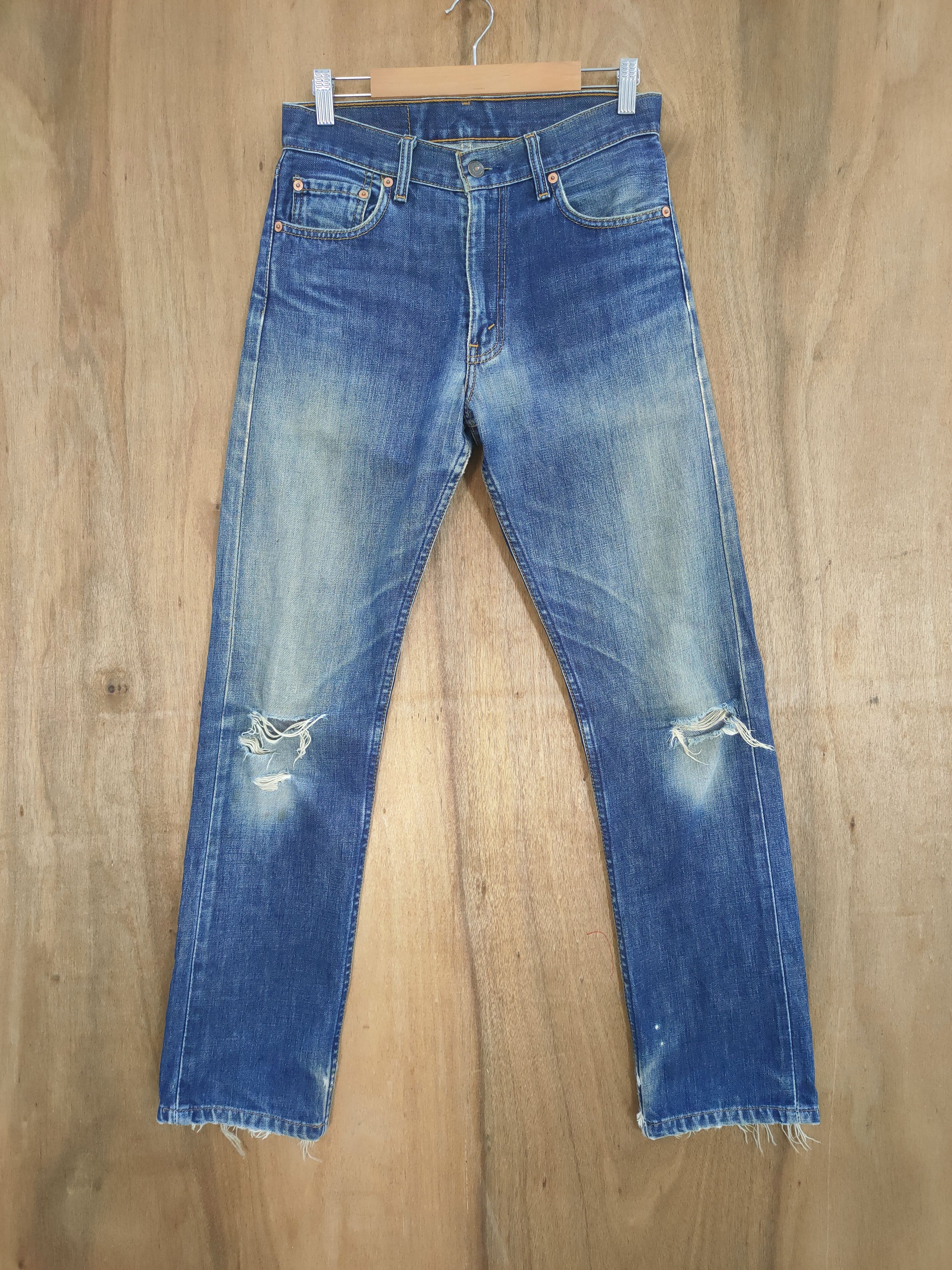 Levi's Vintage Clothing VINTAGE LEVI'S 505 FADED DISTRESSED DENIM JEANS PANTS Size US 28 / EU 44 - 1 Thumbnail