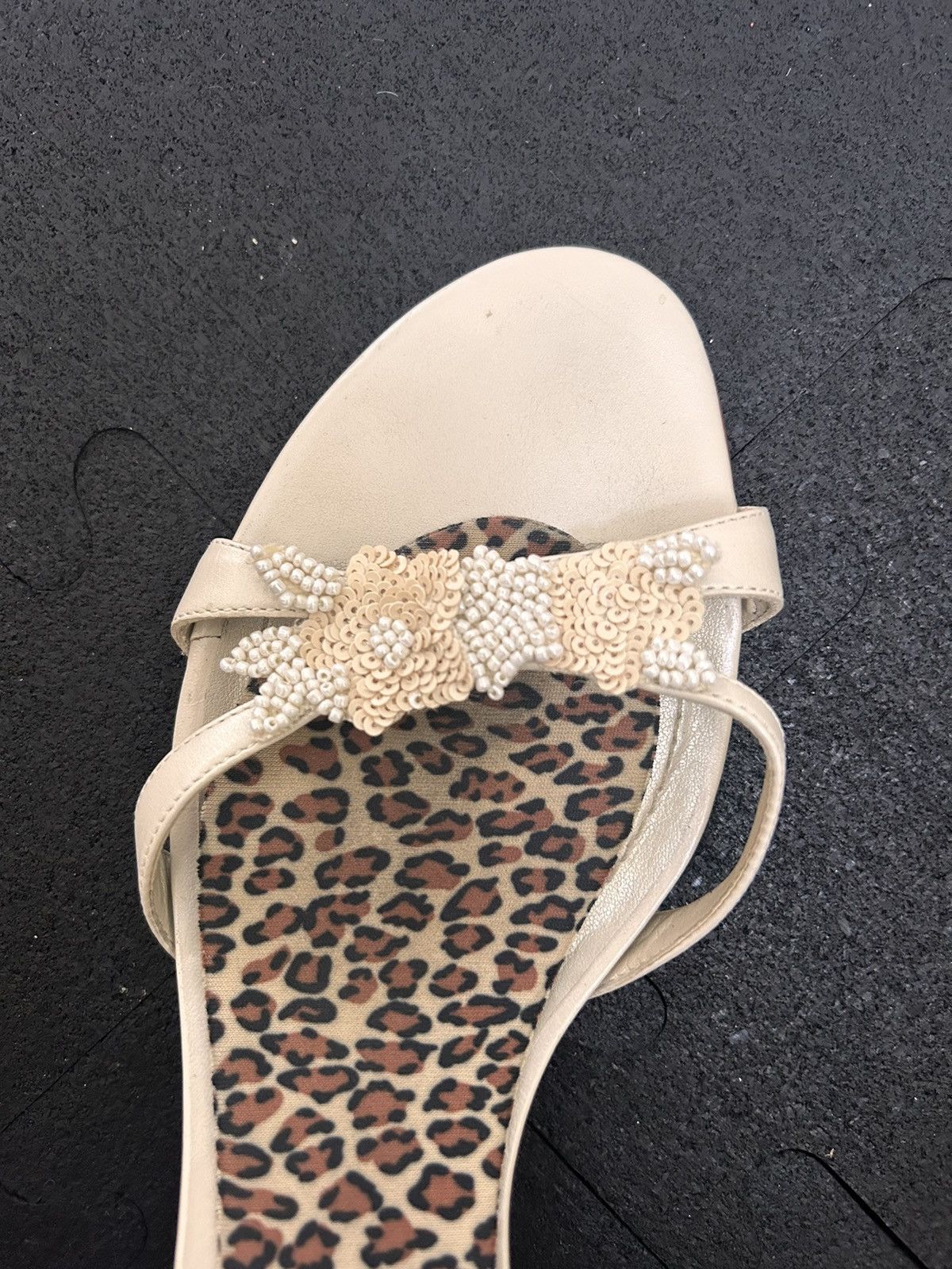 Ann Taylor Leopard Print Floral Kitten Heels Size US 7.5 / IT 37.5 - 2 Thumbnail