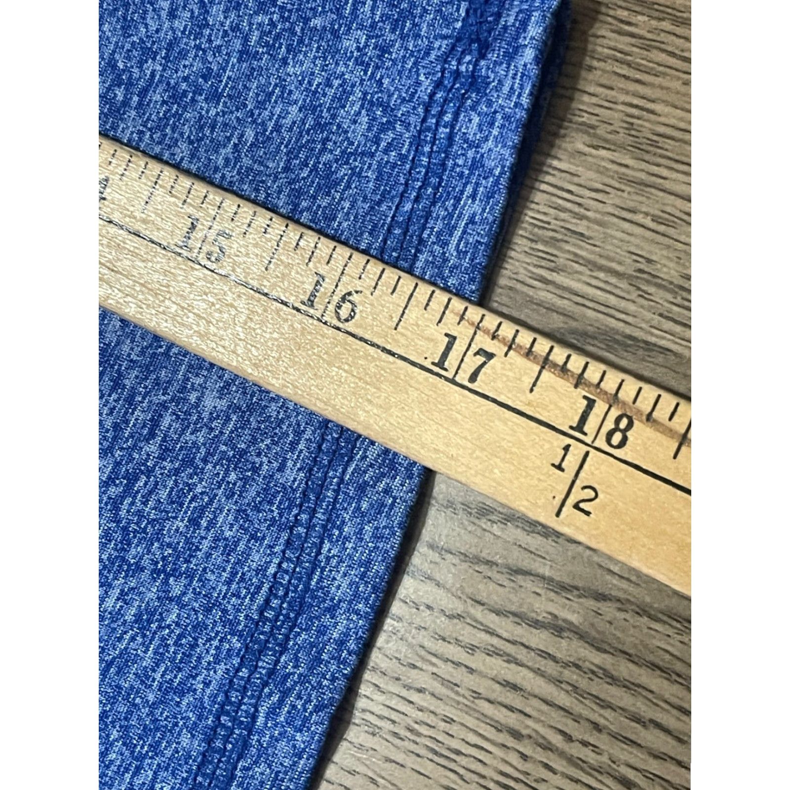 Vintage ELESOL Shirt Women’s Size Small Blue Long Sleeve 1/4 Zip Up Pullover Casual Modern Size S / US 4 / IT 40 - 5 Thumbnail