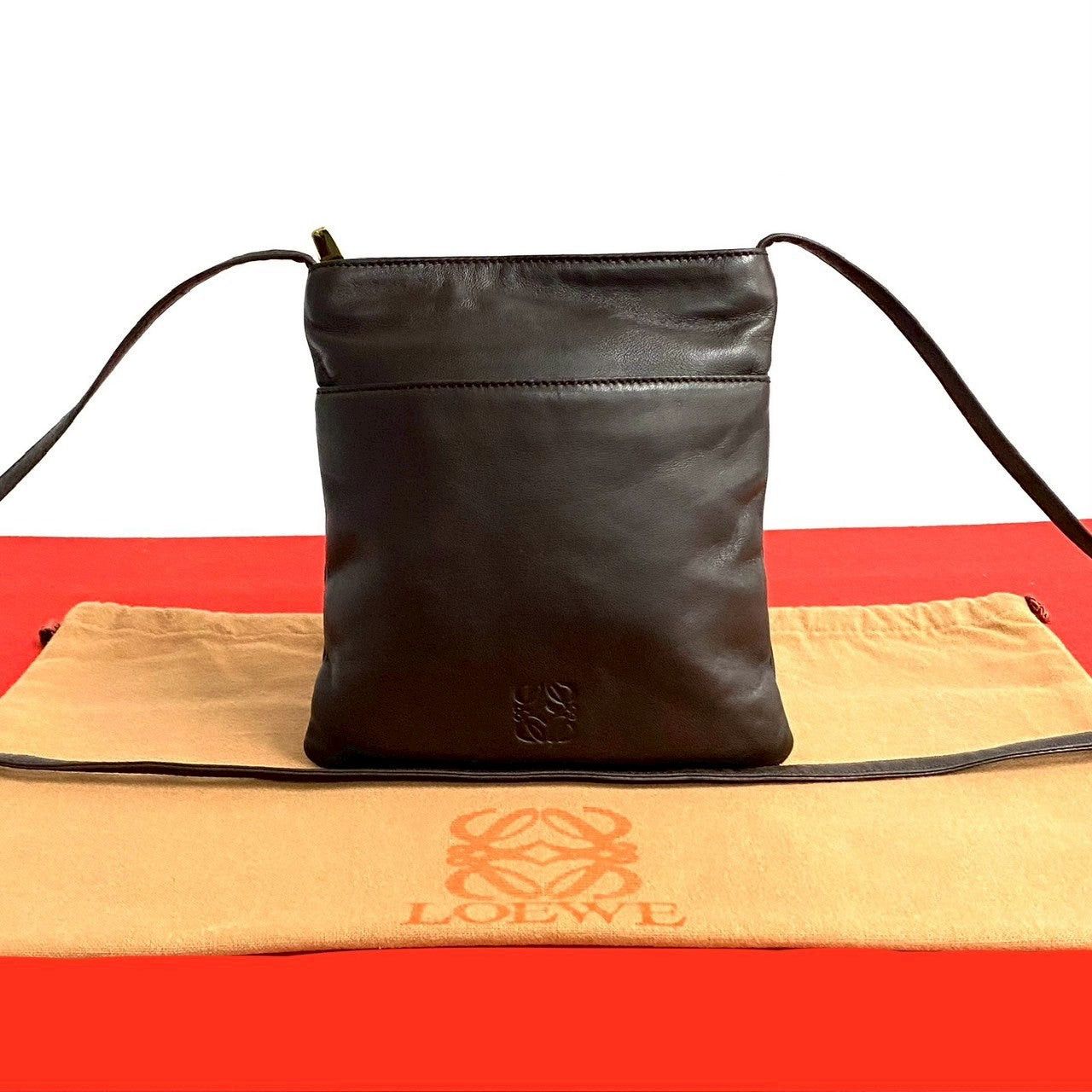 Loewe Loewe Shoulder Bag Brown Leather Size ONE SIZE - 1 Thumbnail