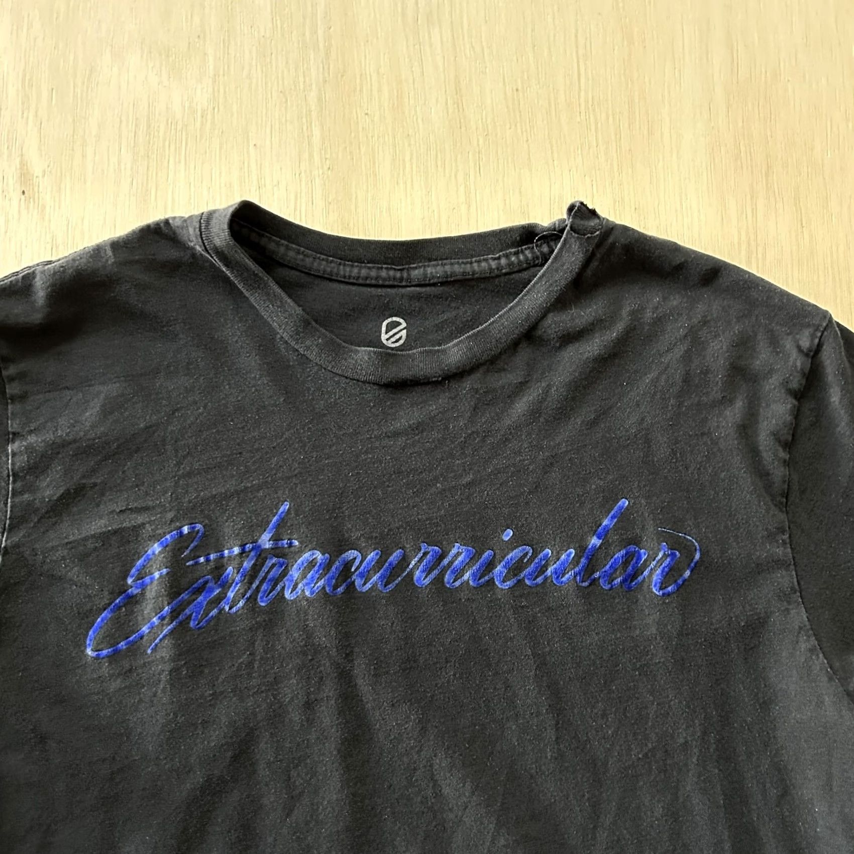 Vintage Extracurricular Shirt Mens XL Black Embroidered Script Golf Tee T-Shirt Made USA Size US XL / EU 56 / 4 - 2 Thumbnail