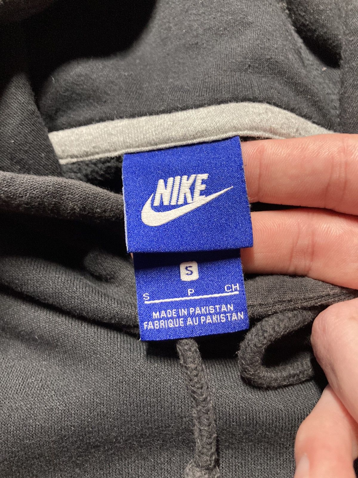 Nike × Vintage ⛩️ Vintage Nike Hoodie Small Logo Faded Basic Oversize Baggy Size US S / EU 44-46 / 1 - 4 Thumbnail