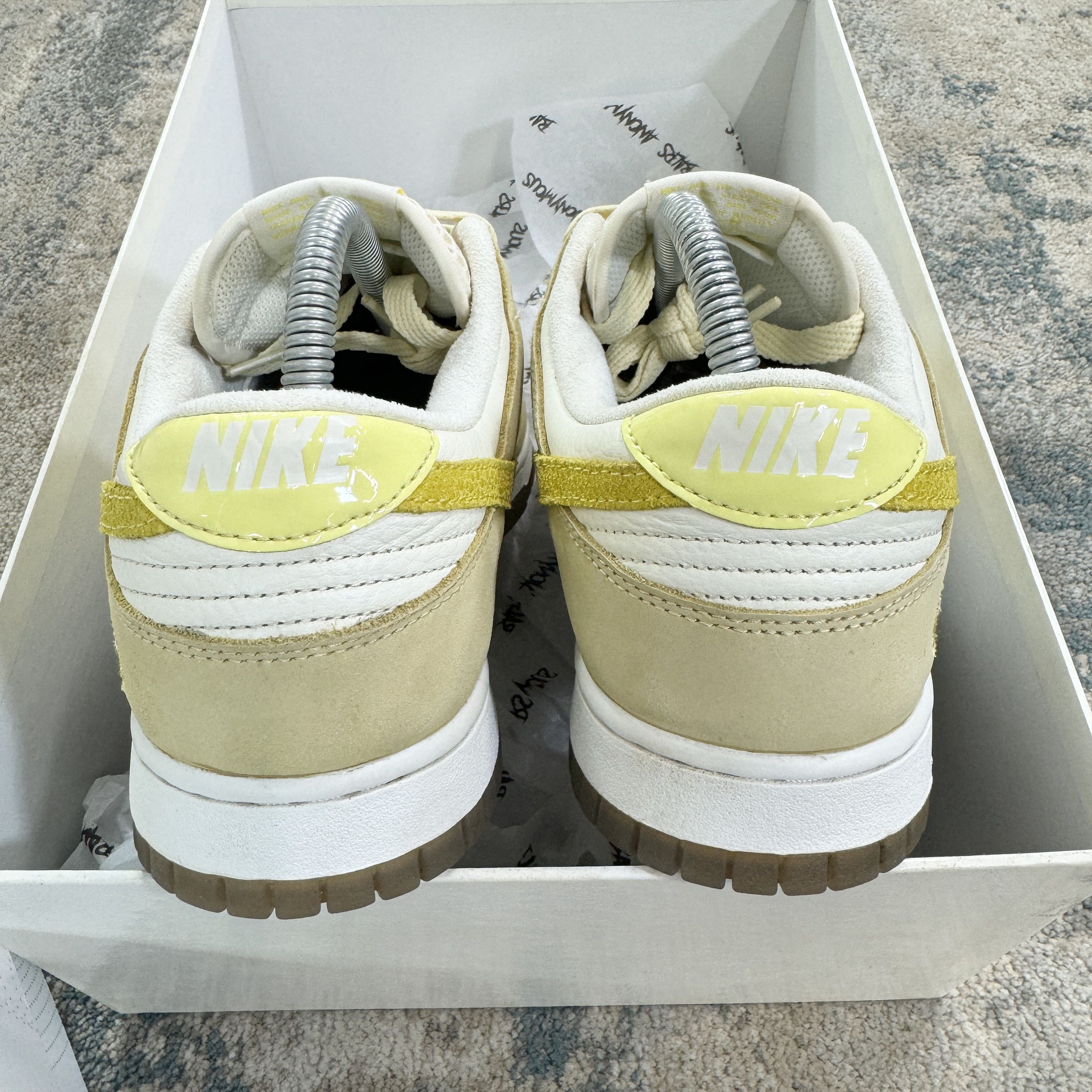 Nike Nike Dunk WMNS Low Lemon Drop Trainers In Yellow RRP £150 Size US 8.5 / EU 41-42 - 5 Thumbnail