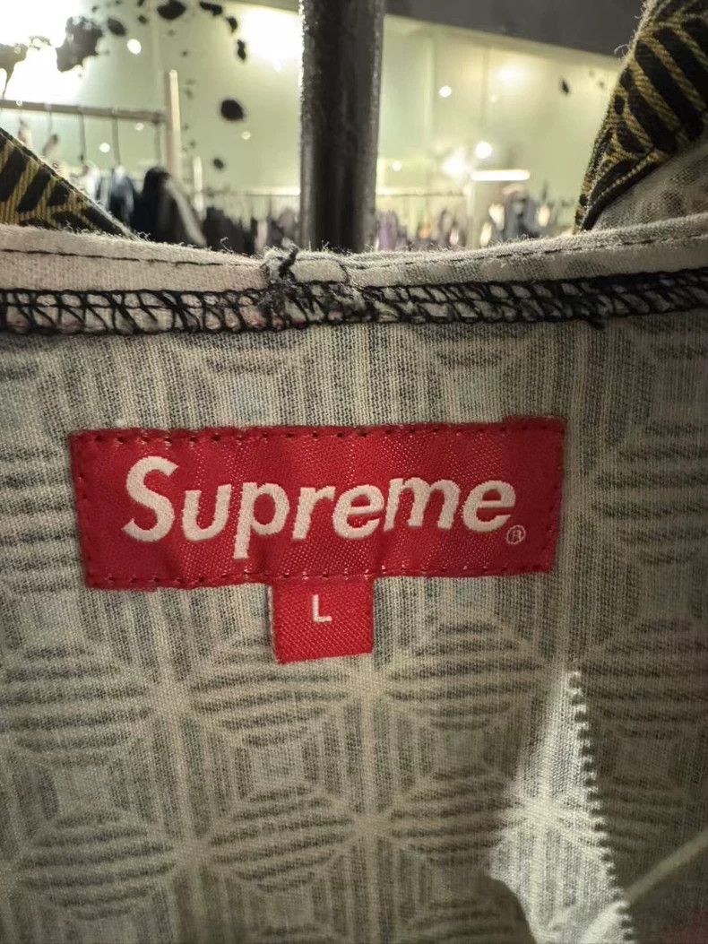Supreme Supreme Obama Portrait Half Zip Hoodie 2504-Nextarrow Size US L / EU 52-54 / 3 - 3 Thumbnail