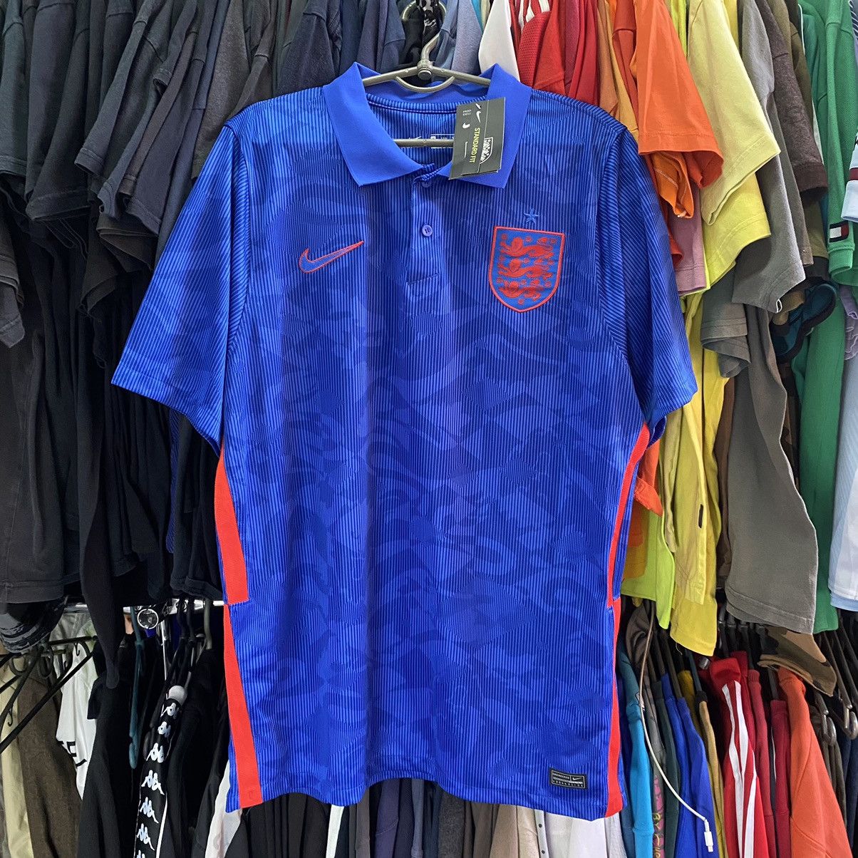 Vintage Men’s Nike FC England National Football team tee with tag Size US XXL / EU 58 / 5 - 1 Thumbnail