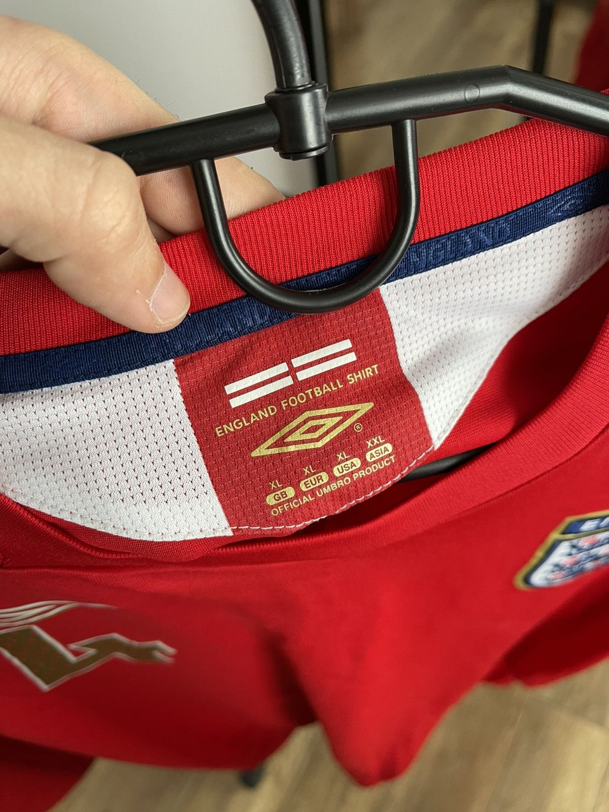 Umbro 2006/2008 Umbro England Gerrard Vintage Soccer Jersey Shirt Size US XL / EU 56 / 4 - 12 Thumbnail