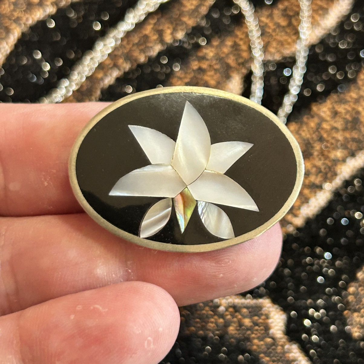 Vintage Vintage 70s Alpaca Mexico shell inlay orchid brooch necklace Size ONE SIZE - 6 Thumbnail