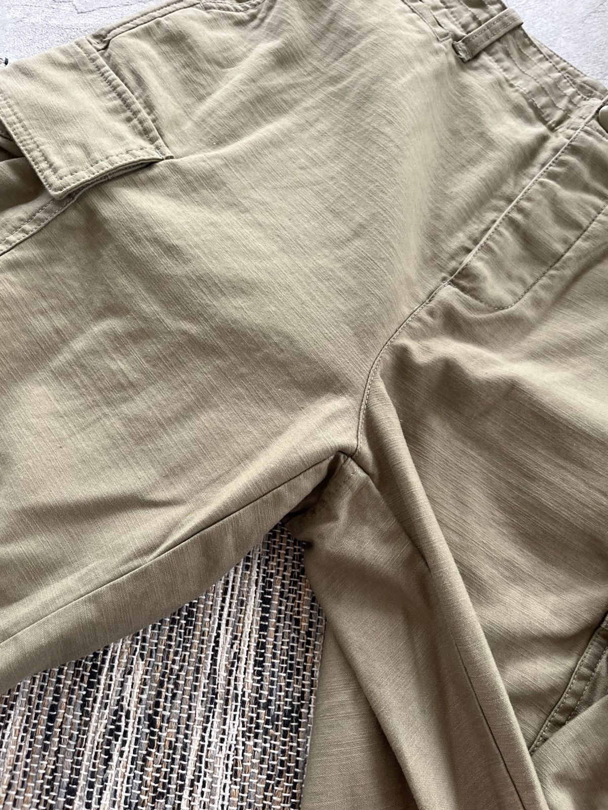 Allsaints Vintage AllSaints Green Military Avantgarde Y2K Cargo Shorts Size US 31 - 9 Thumbnail