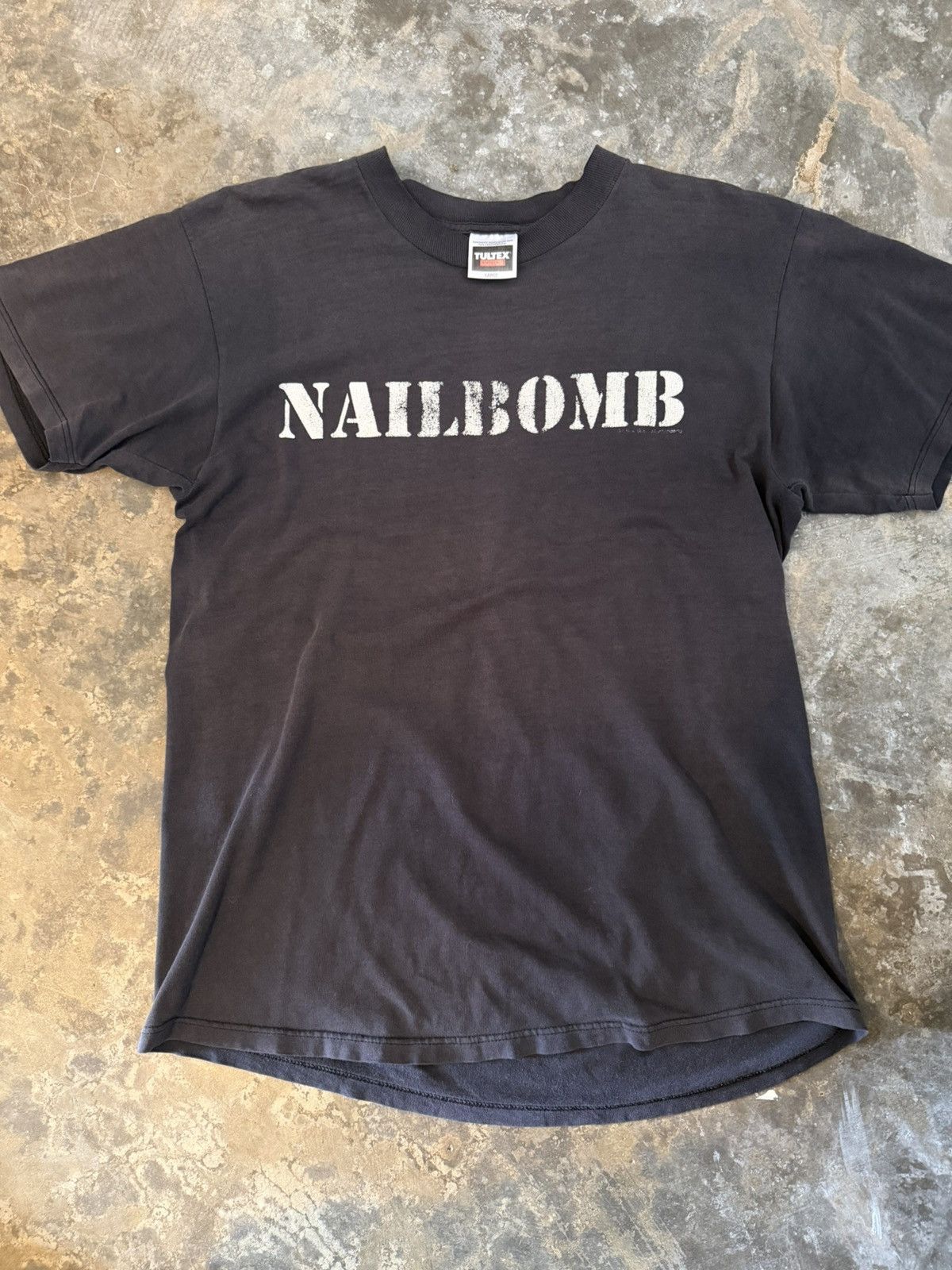Vintage Vintage Nailbomb Tee Size US L / EU 52-54 / 3 - 1 Thumbnail