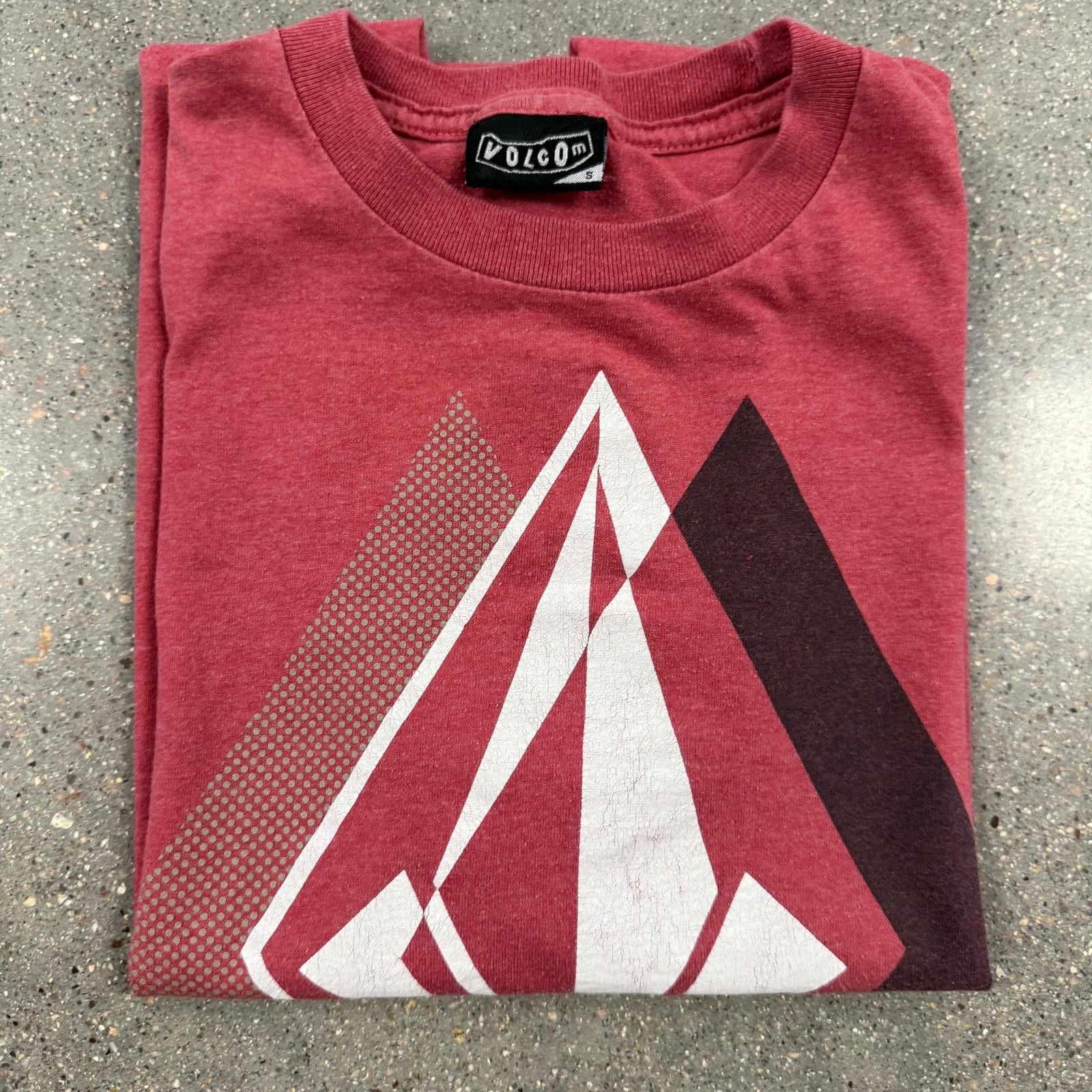Volcom Vtg 00s Volcom Stone Logo Tee - Red Men's S Size US S / EU 44-46 / 1 - 7 Thumbnail