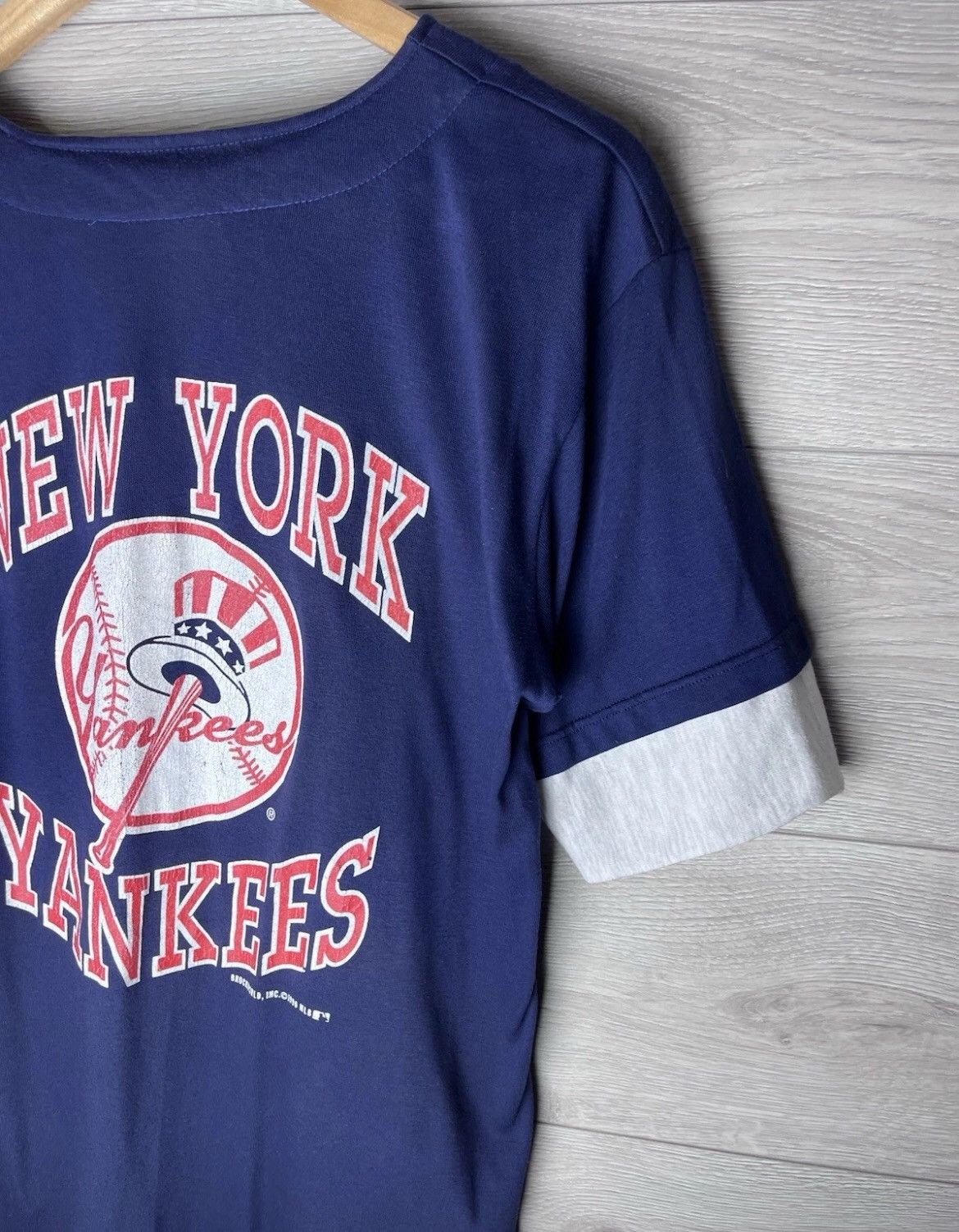 Vintage Vintage men’s t-shirt New York Yankees size L 1992 made 🇺🇸 Size US L / EU 52-54 / 3 - 10 Thumbnail
