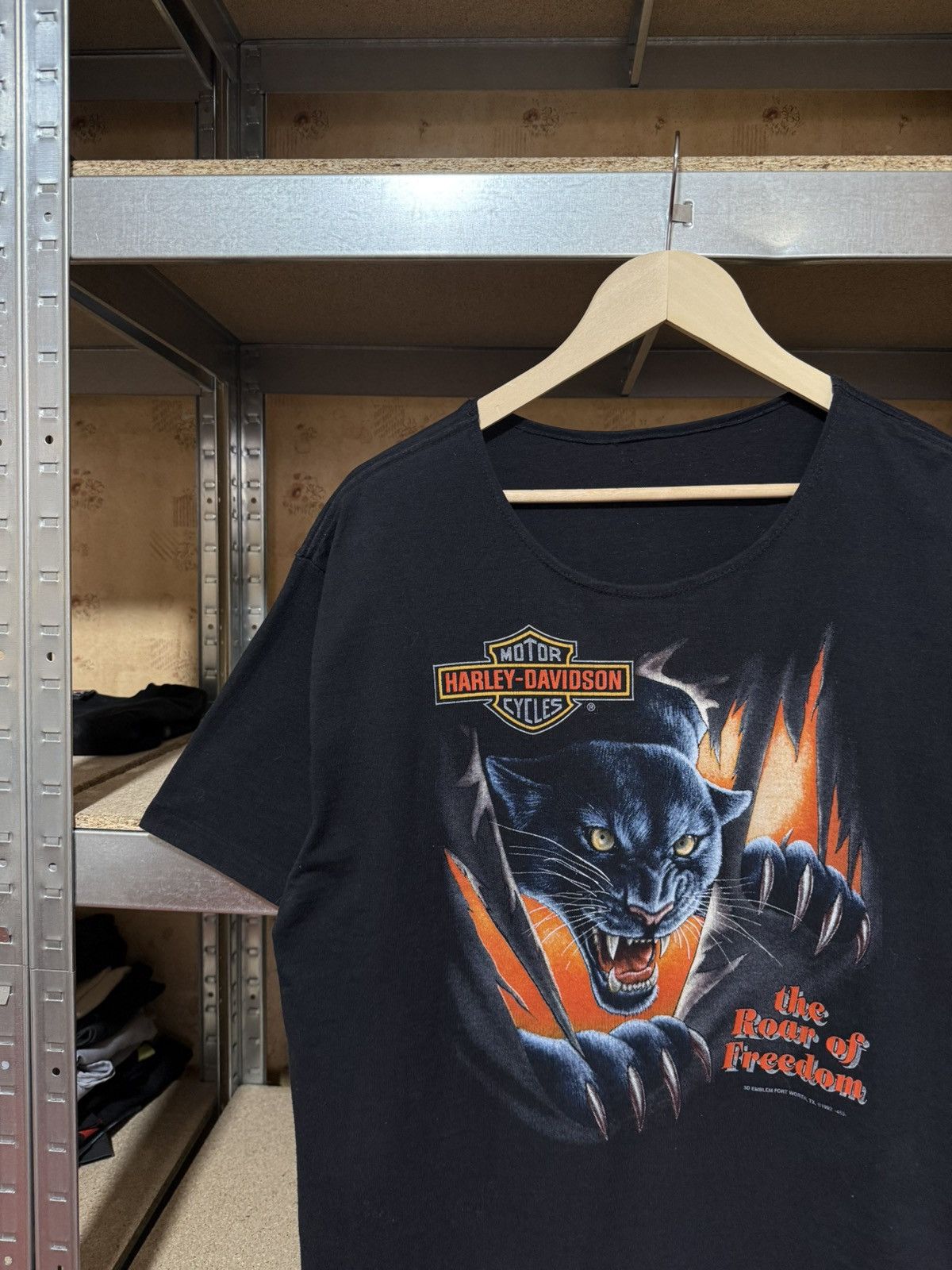 Harley Davidson × Vintage Vintage Harley Davidson 3D Emblem 1992 Roar Of Freedom Tee Size US XL / EU 56 / 4 - 3 Thumbnail