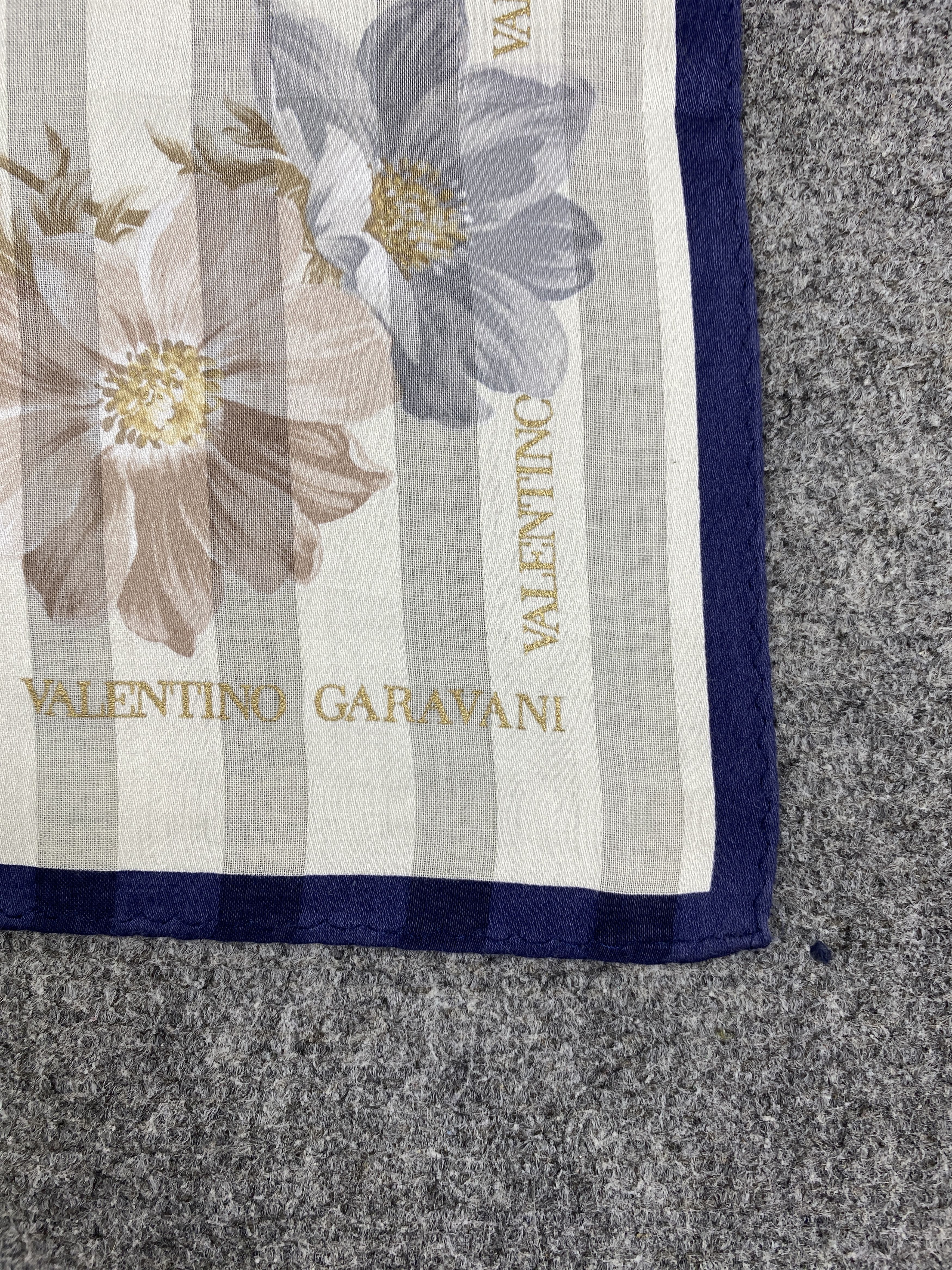 Valentino Valentino Garavani Handkerchief / Neckerchief HKC0560 Size ONE SIZE - 5 Thumbnail